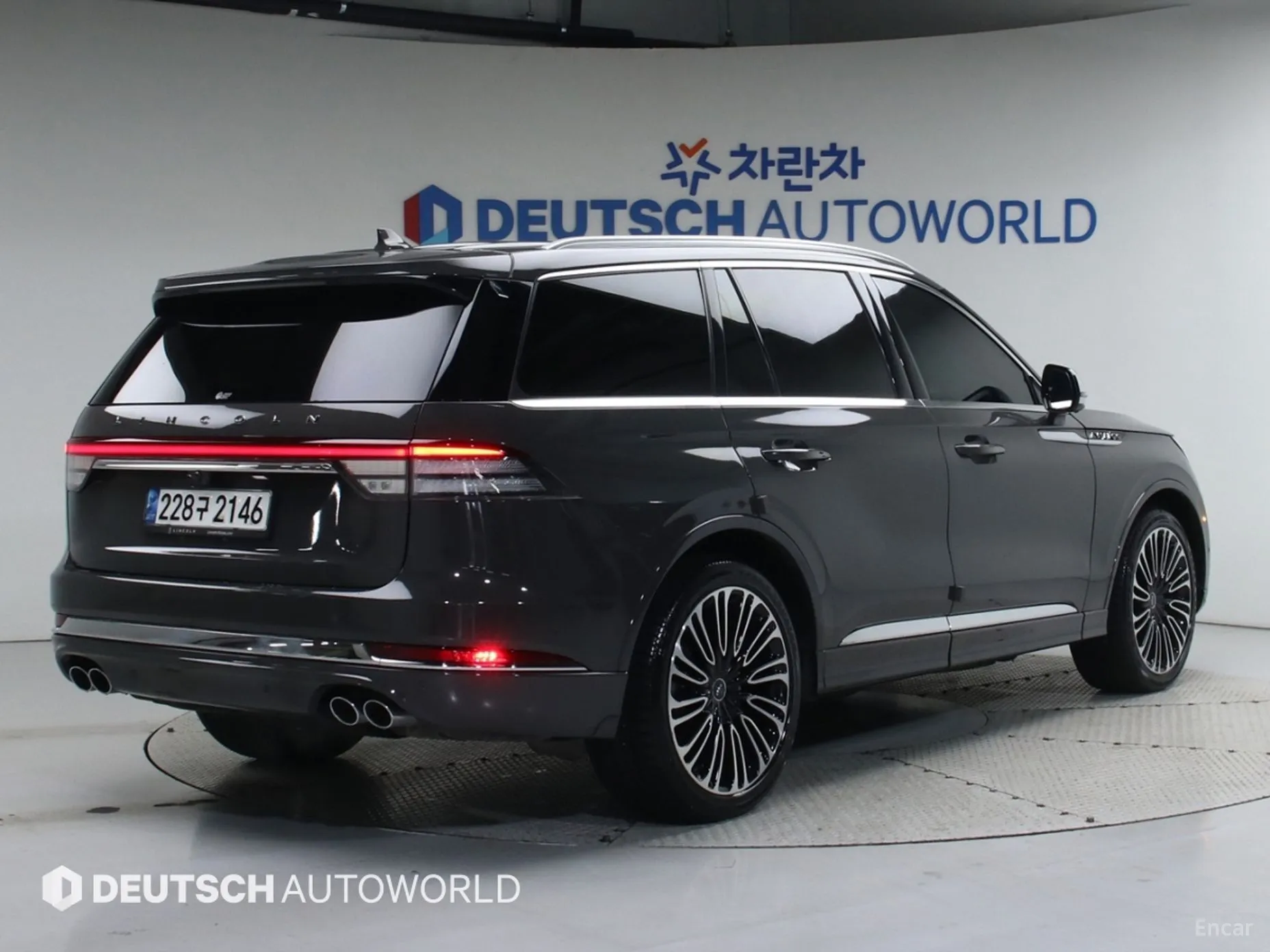 Lincoln Aviator 2nd Generation превью 2