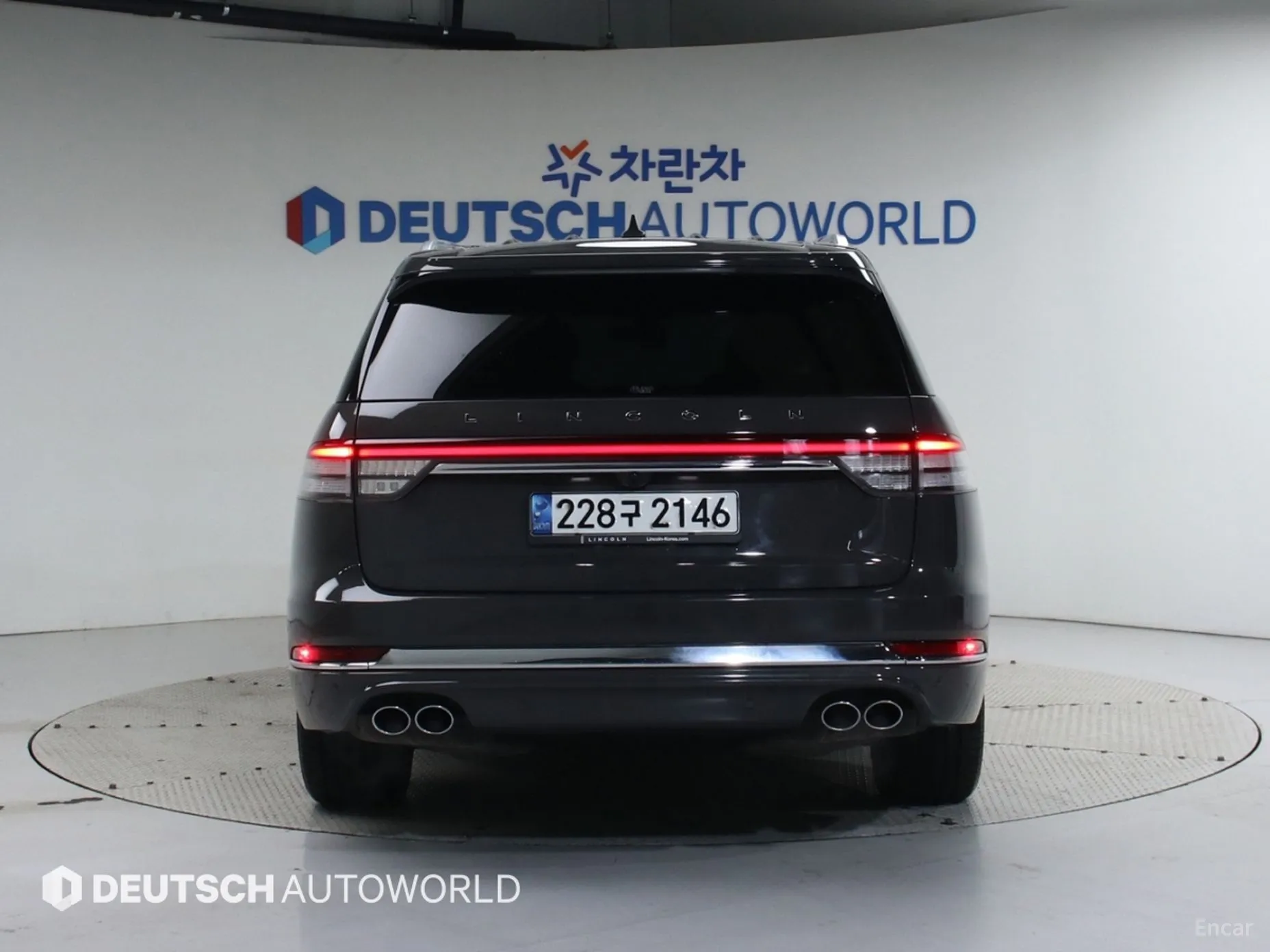 Lincoln Aviator 2nd Generation превью 4