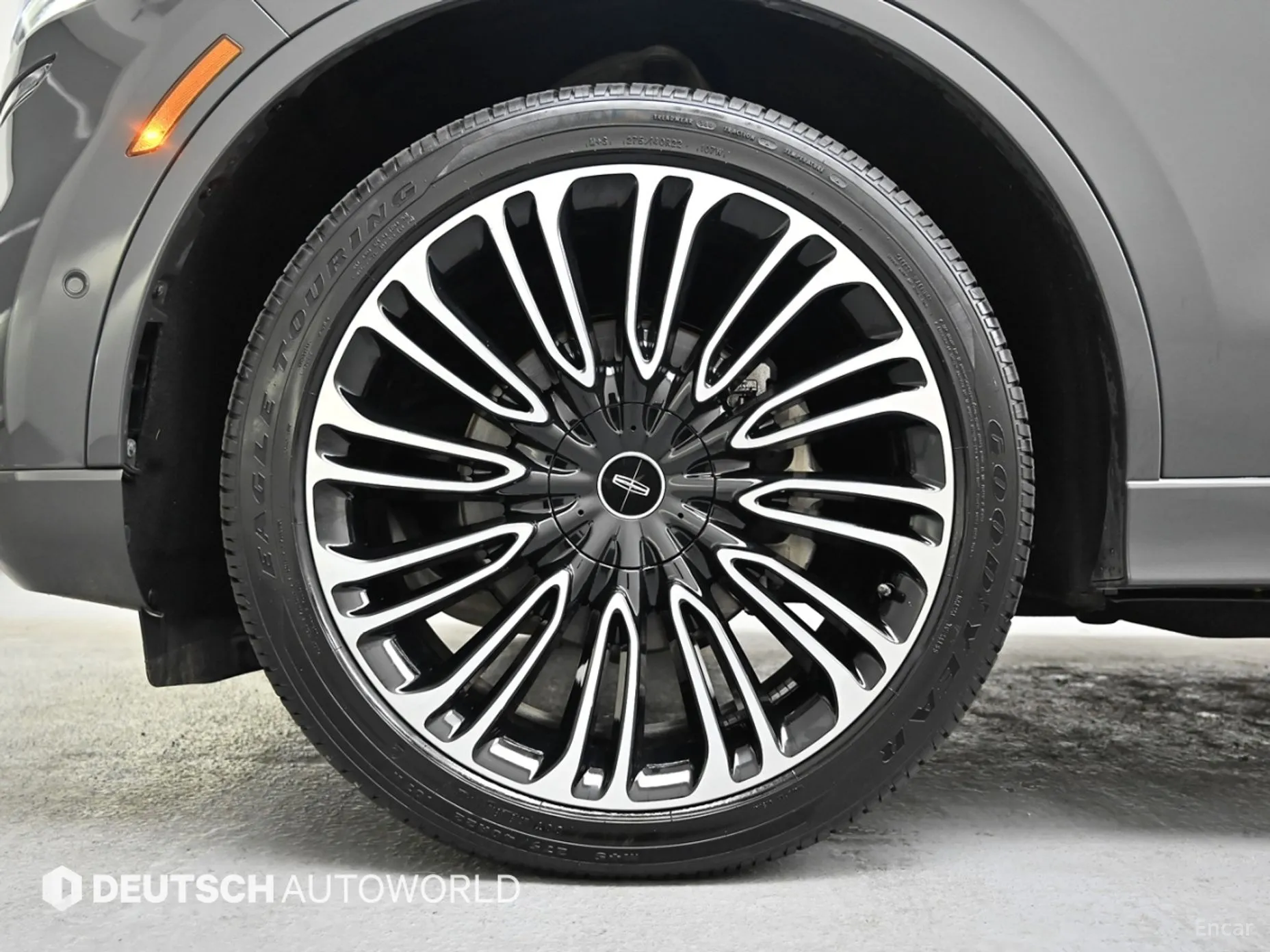 Lincoln Aviator 2nd Generation превью 5