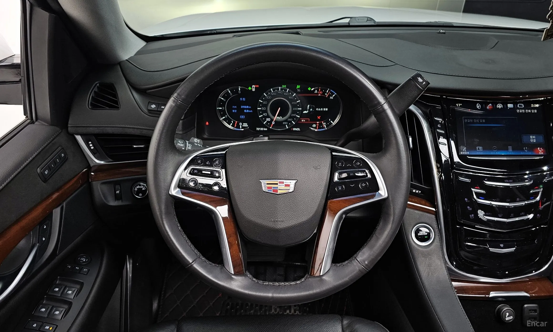 Cadillac Escalade превью 13