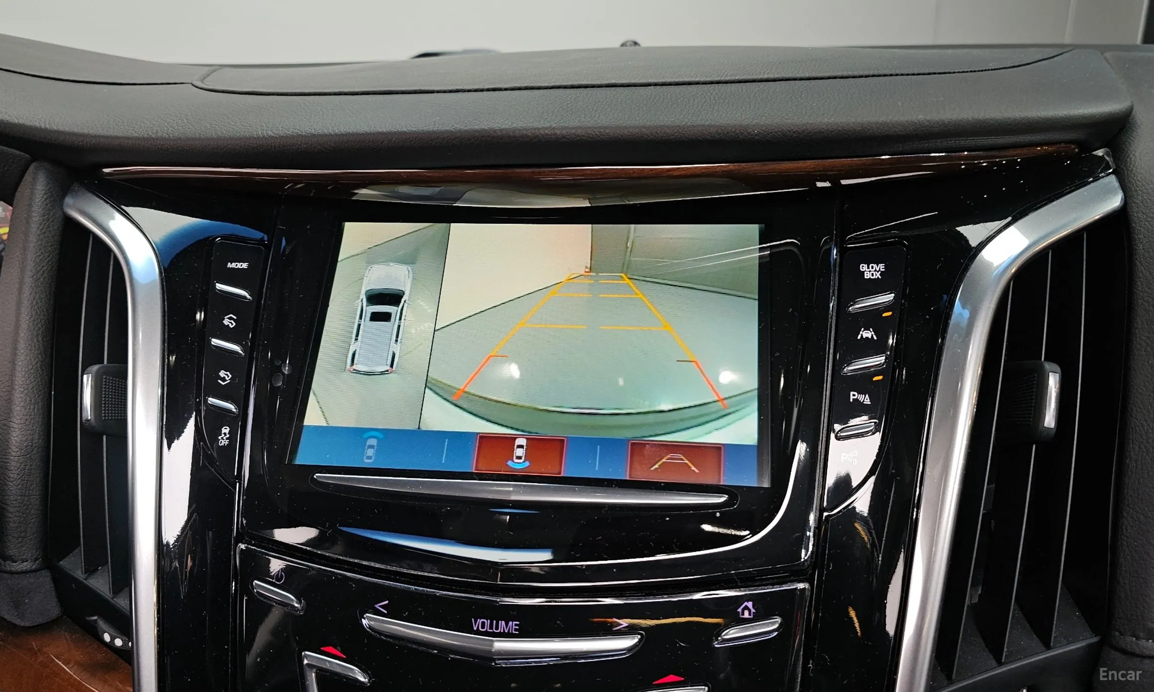 Cadillac Escalade превью 14