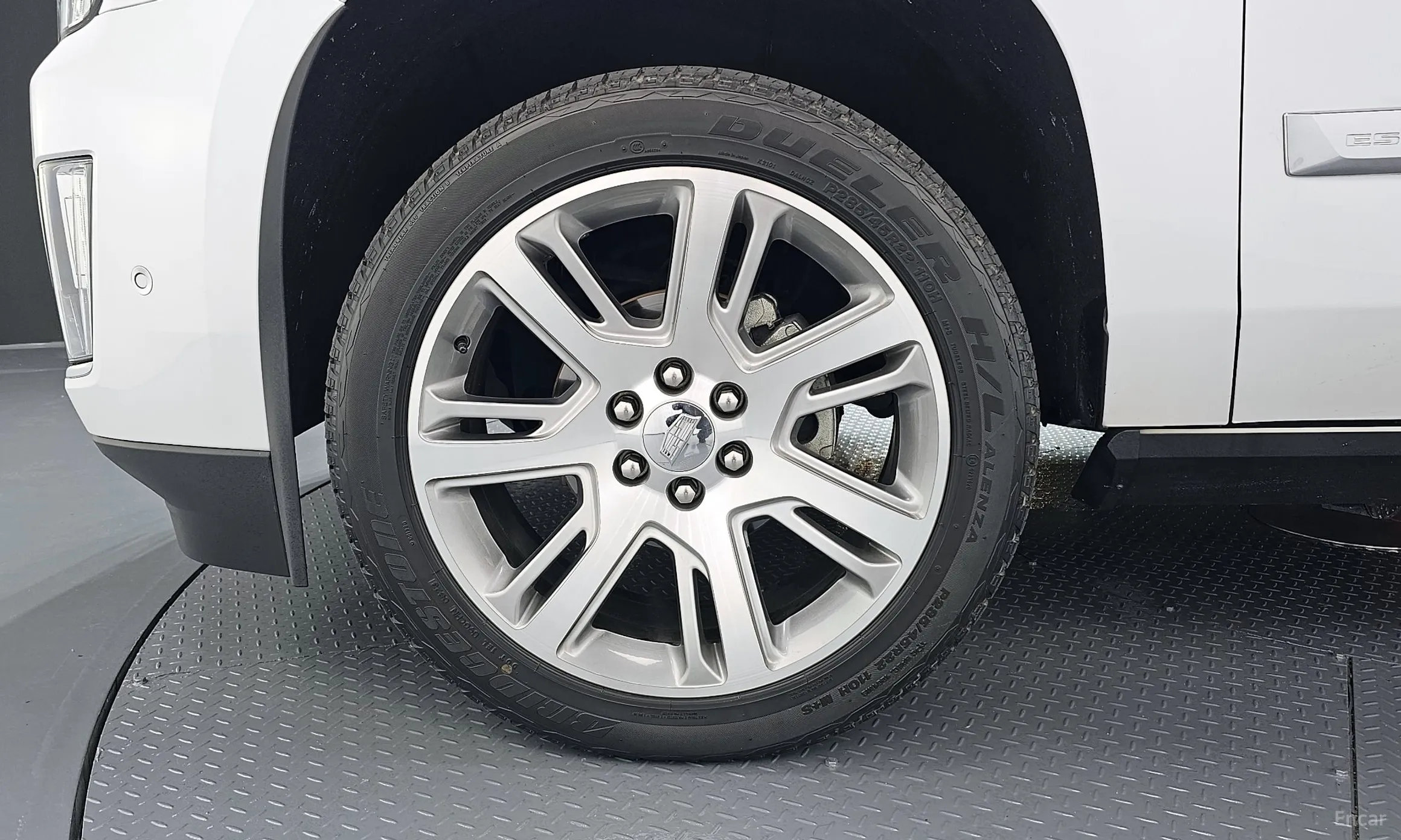 Cadillac Escalade превью 5