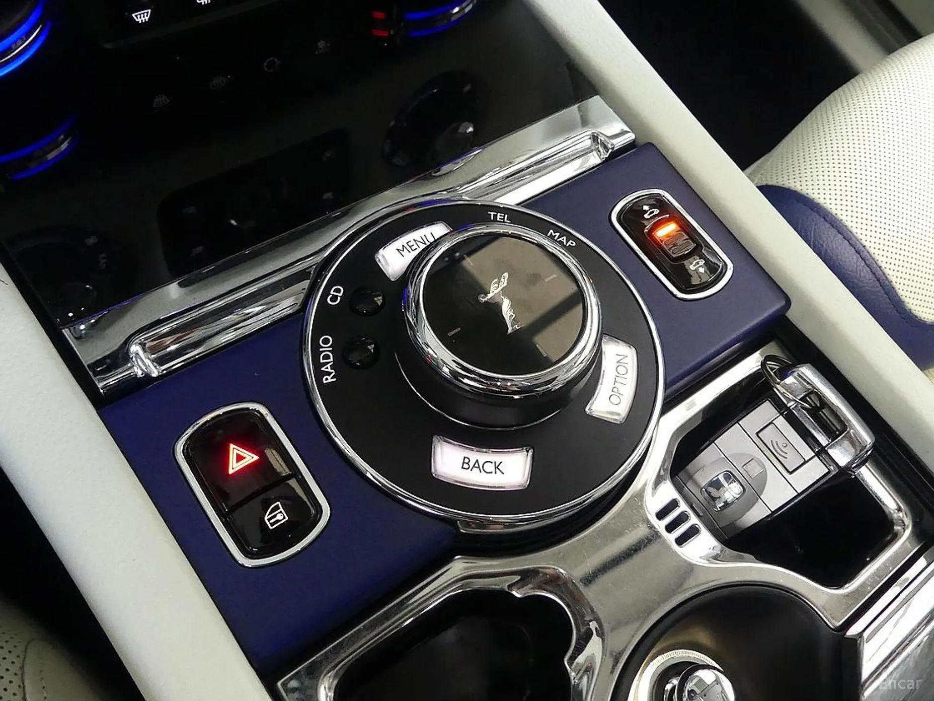 Rolls-Royce Ghost превью 14