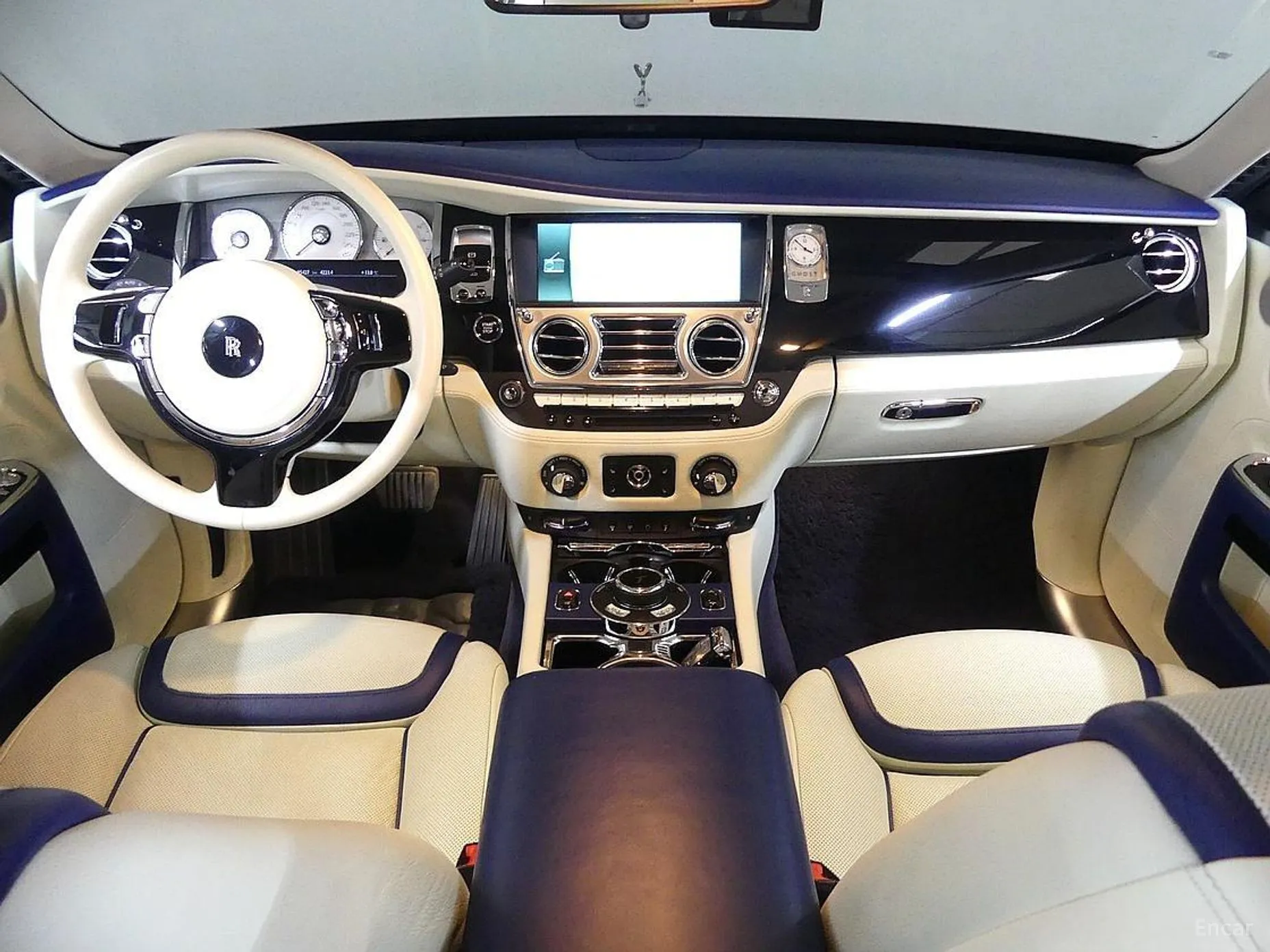 Rolls-Royce Ghost превью 4