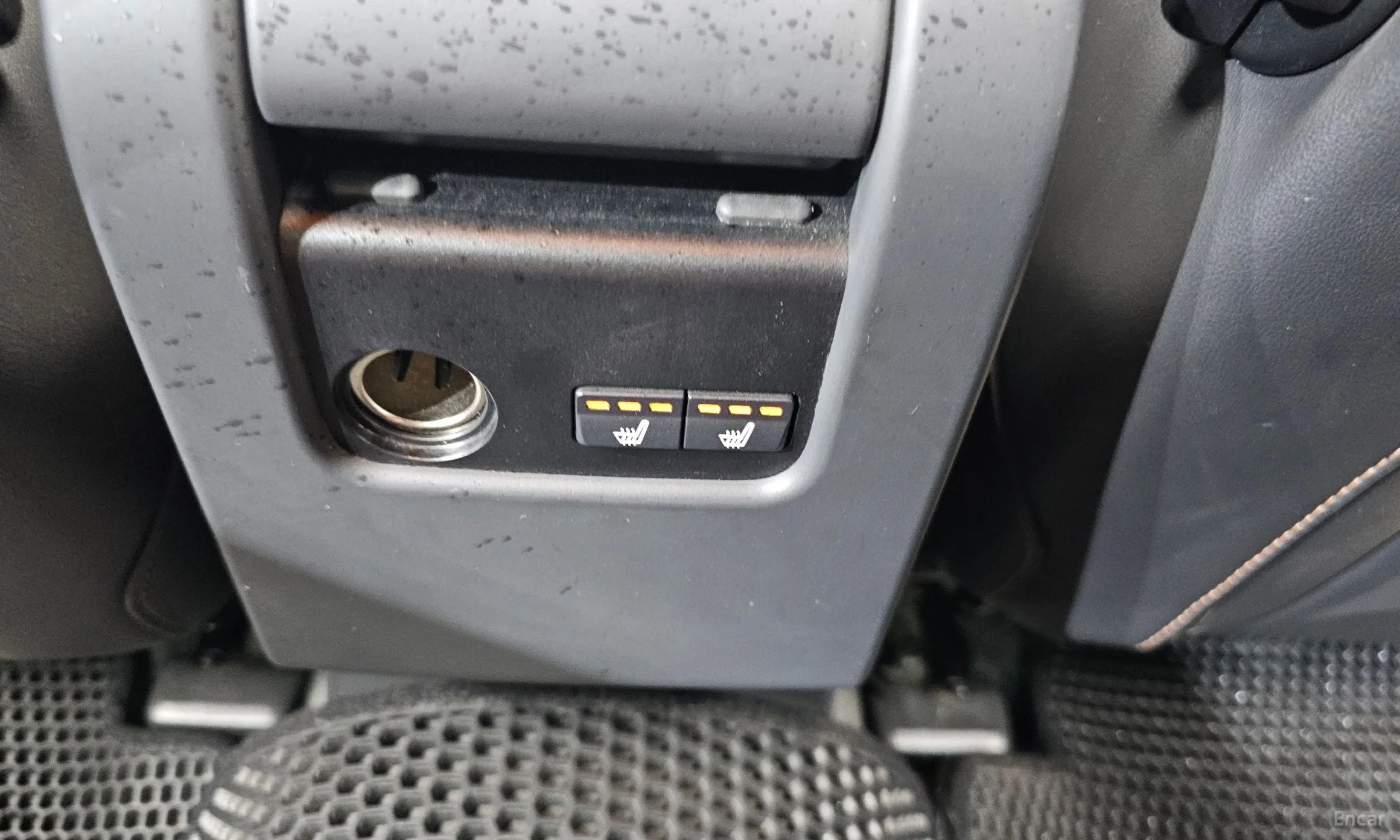 Volvo S60 превью 18