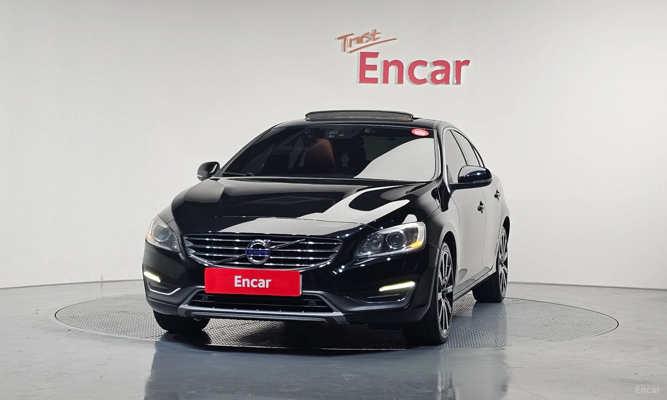 Volvo S60 превью 3
