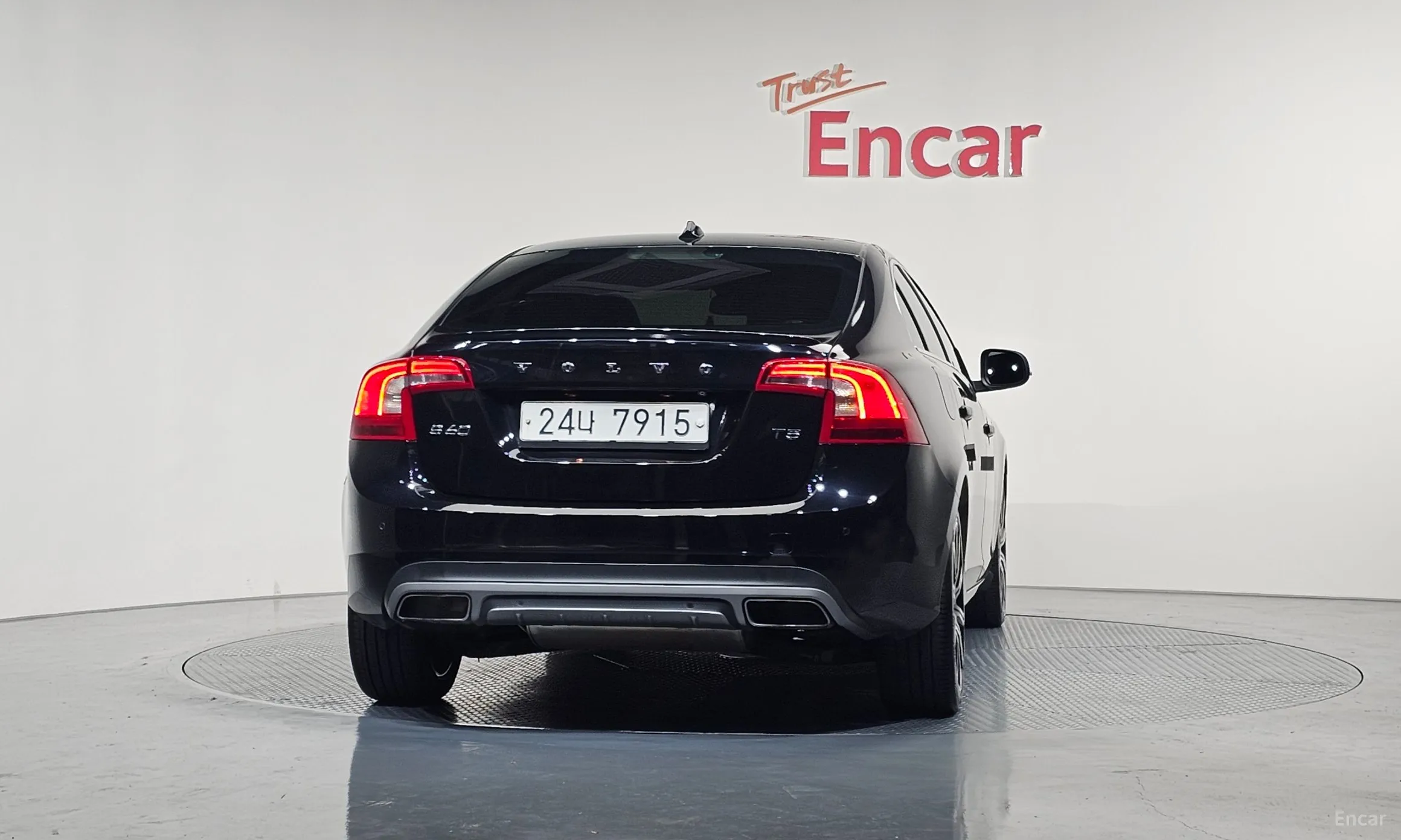 Volvo S60 превью 4
