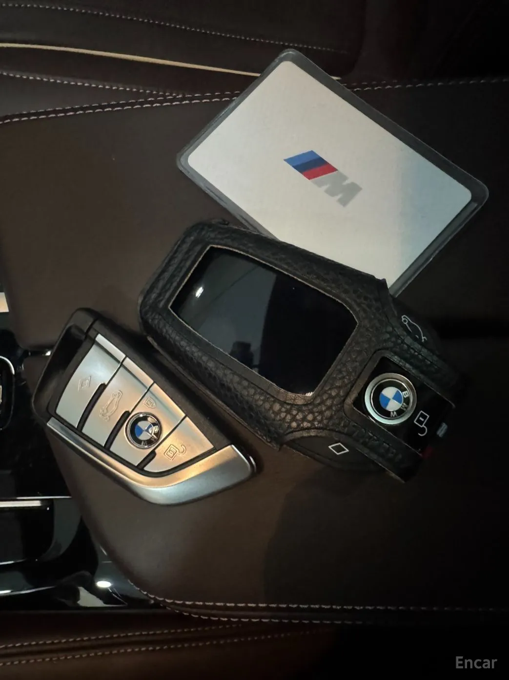 BMW 5 Series (G30) превью 16