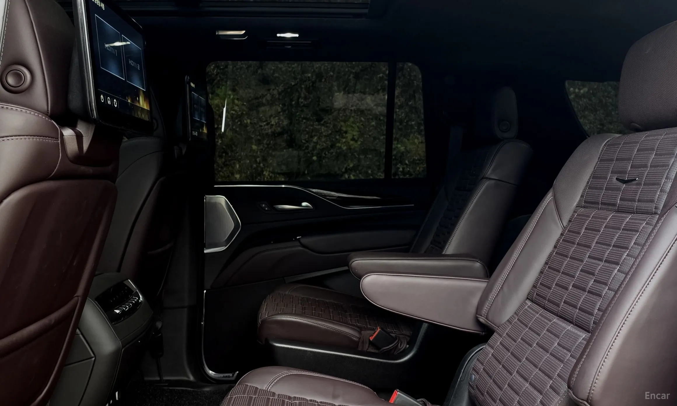 Cadillac Escalade 5th Generation превью 11
