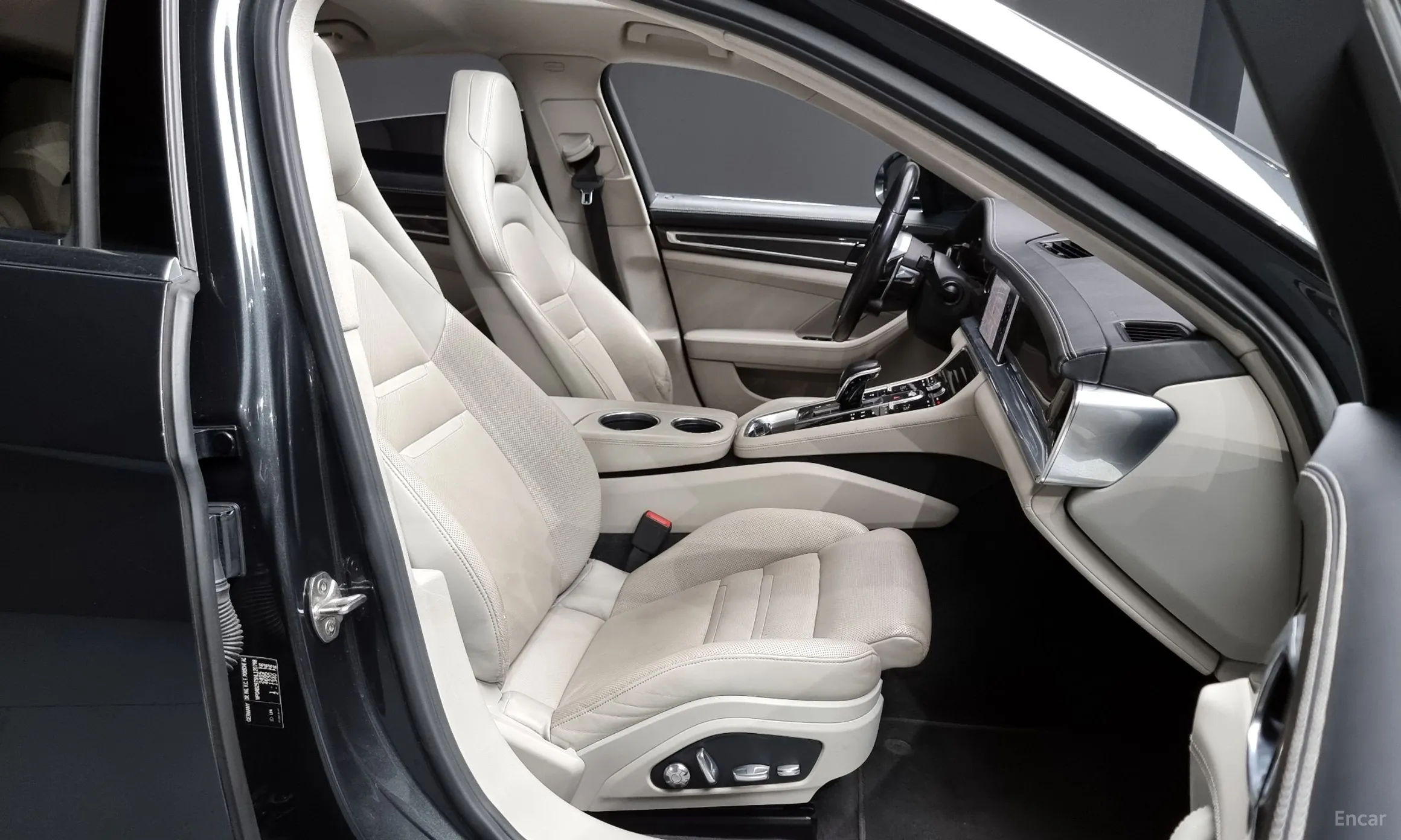 Porsche Panamera (971) превью 11