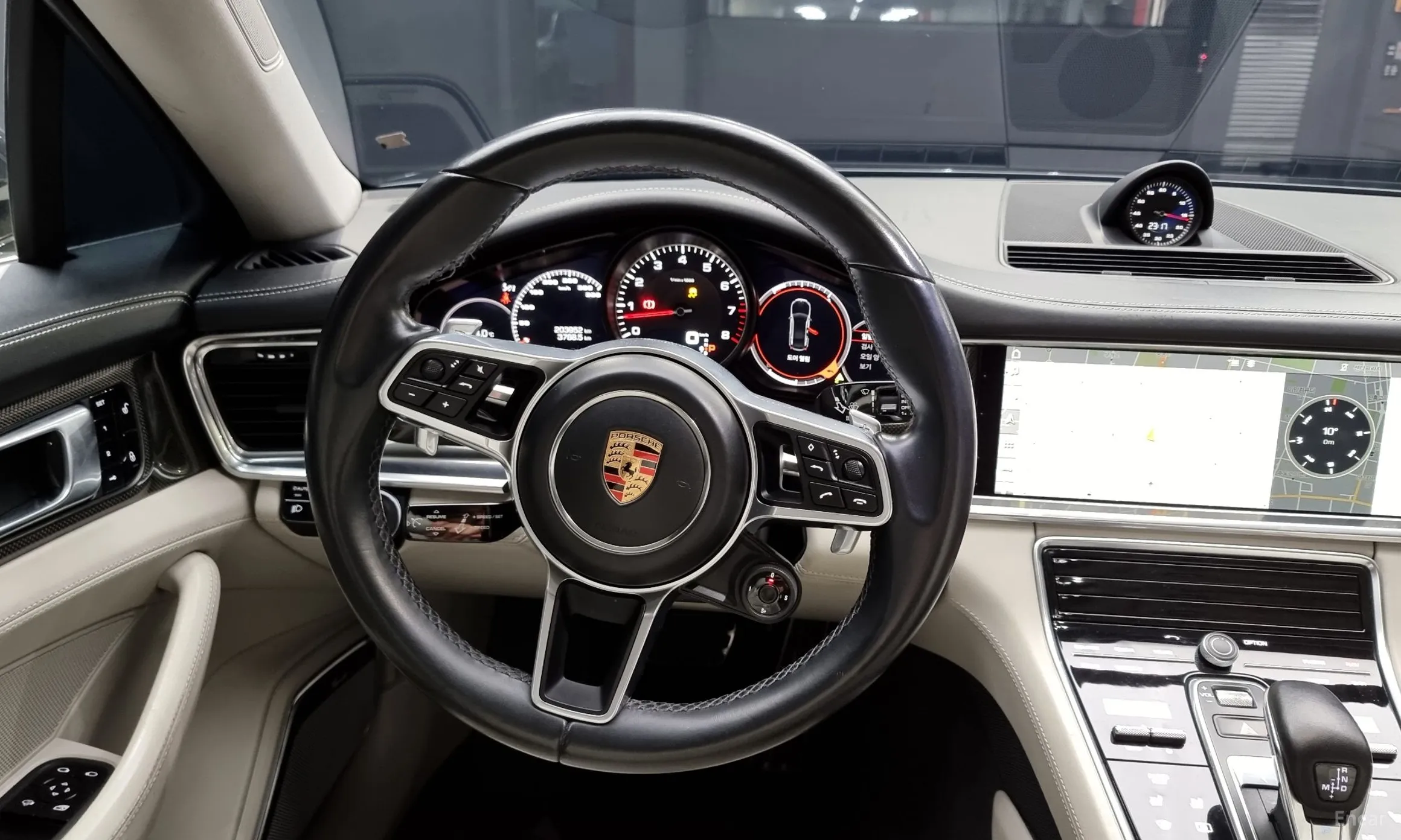 Porsche Panamera (971) превью 13