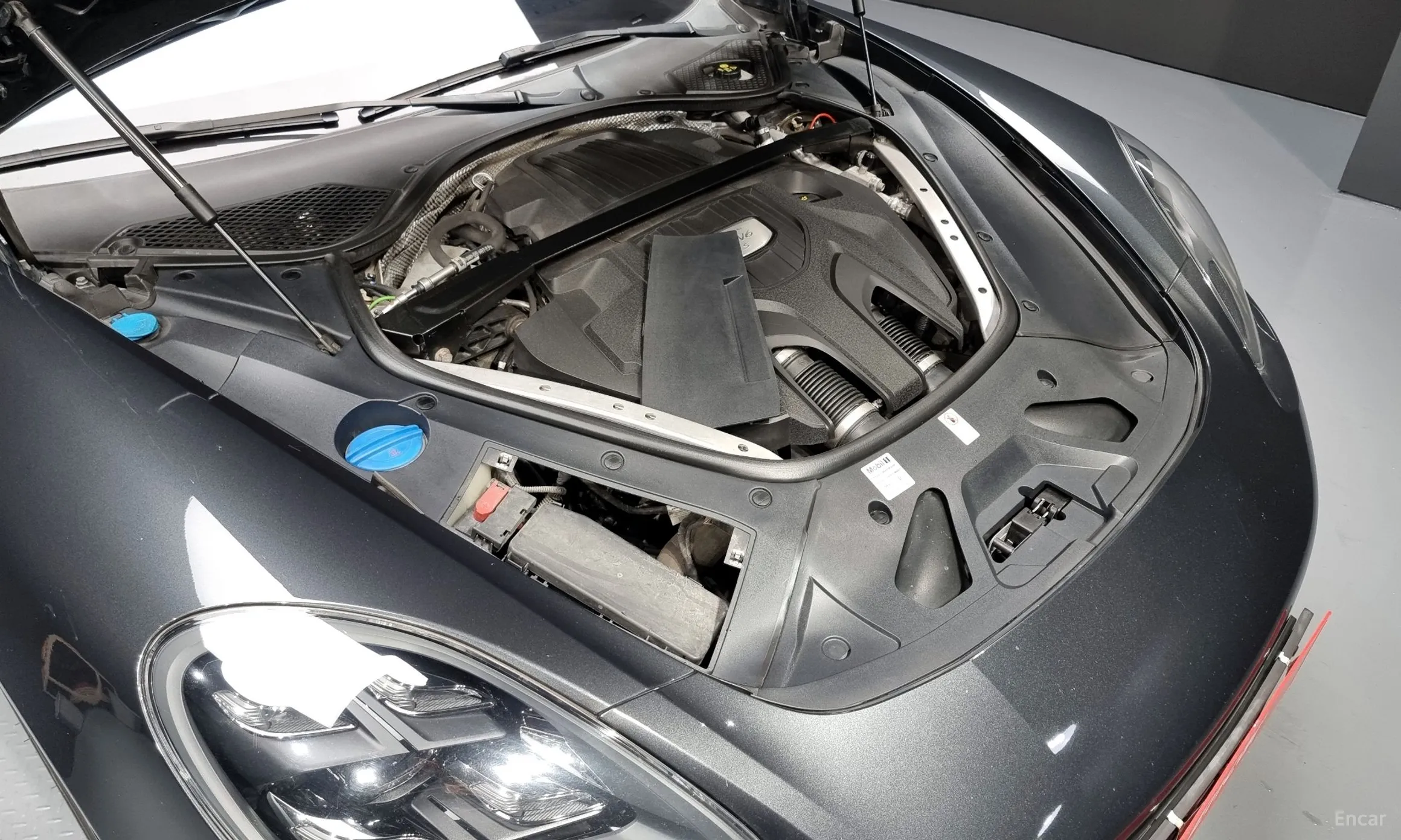 Porsche Panamera (971) превью 6