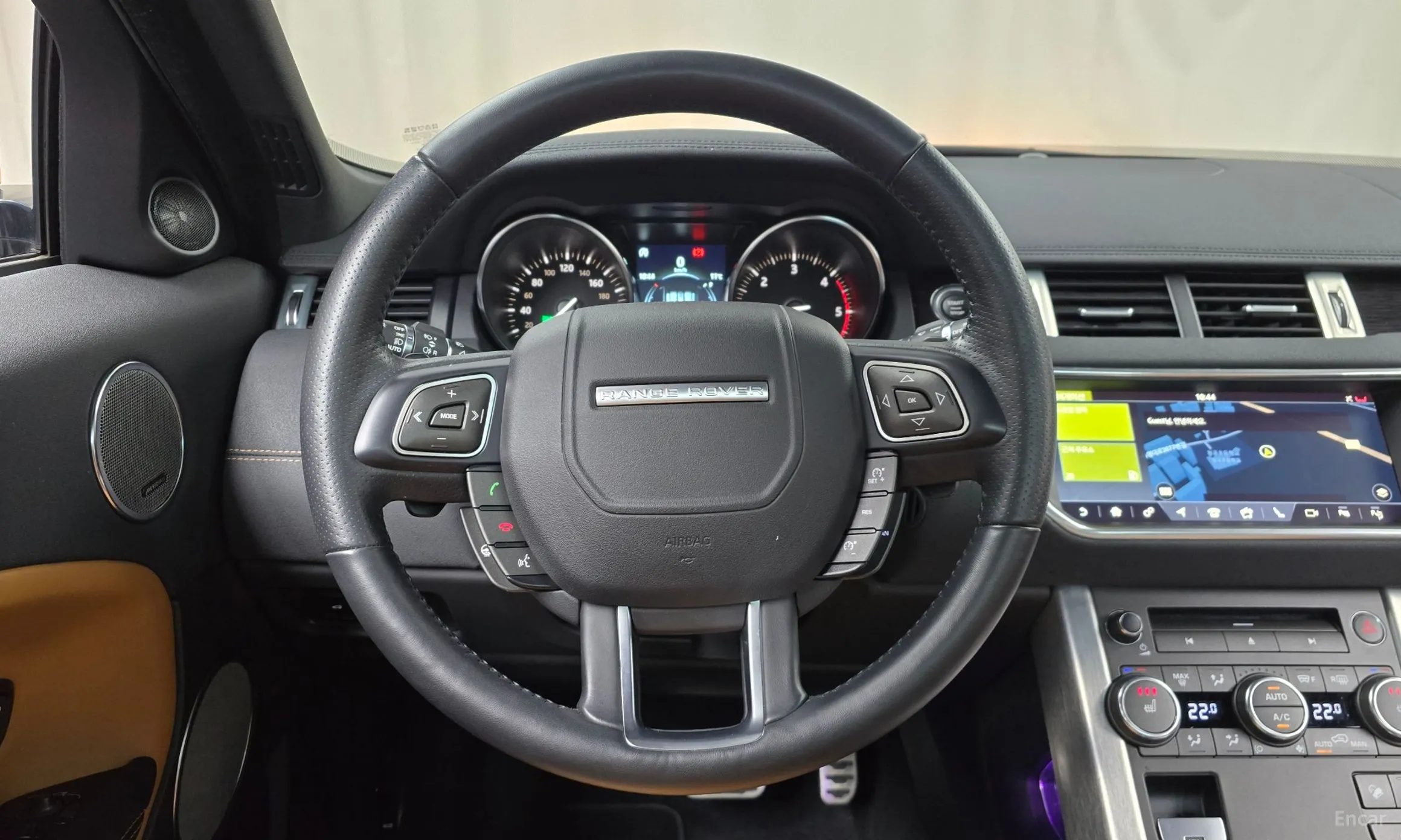Land Rover Range Rover Evoque превью 13