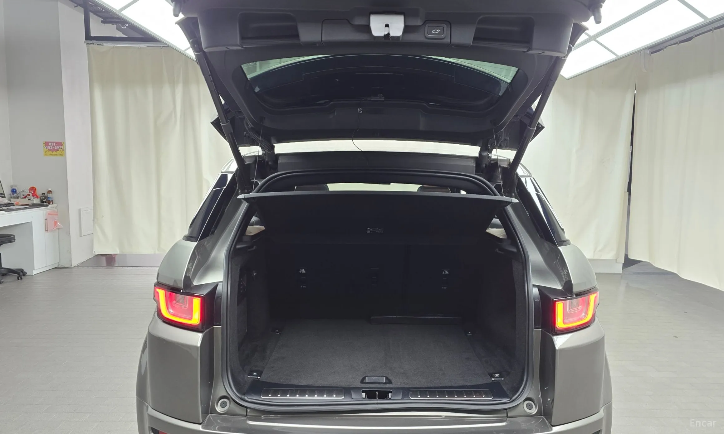 Land Rover Range Rover Evoque превью 20