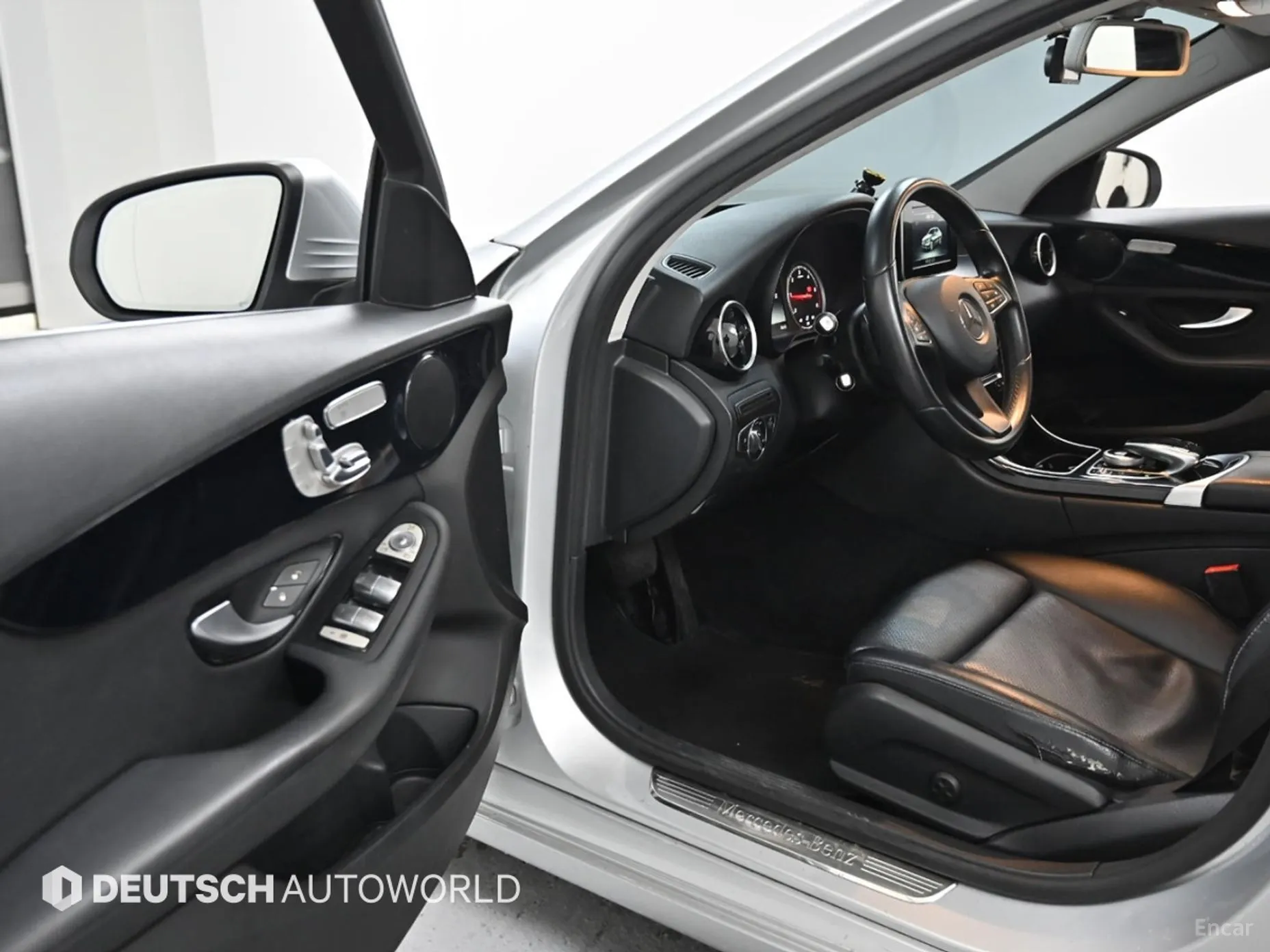 Mercedes Benz C-Class W205 превью 11