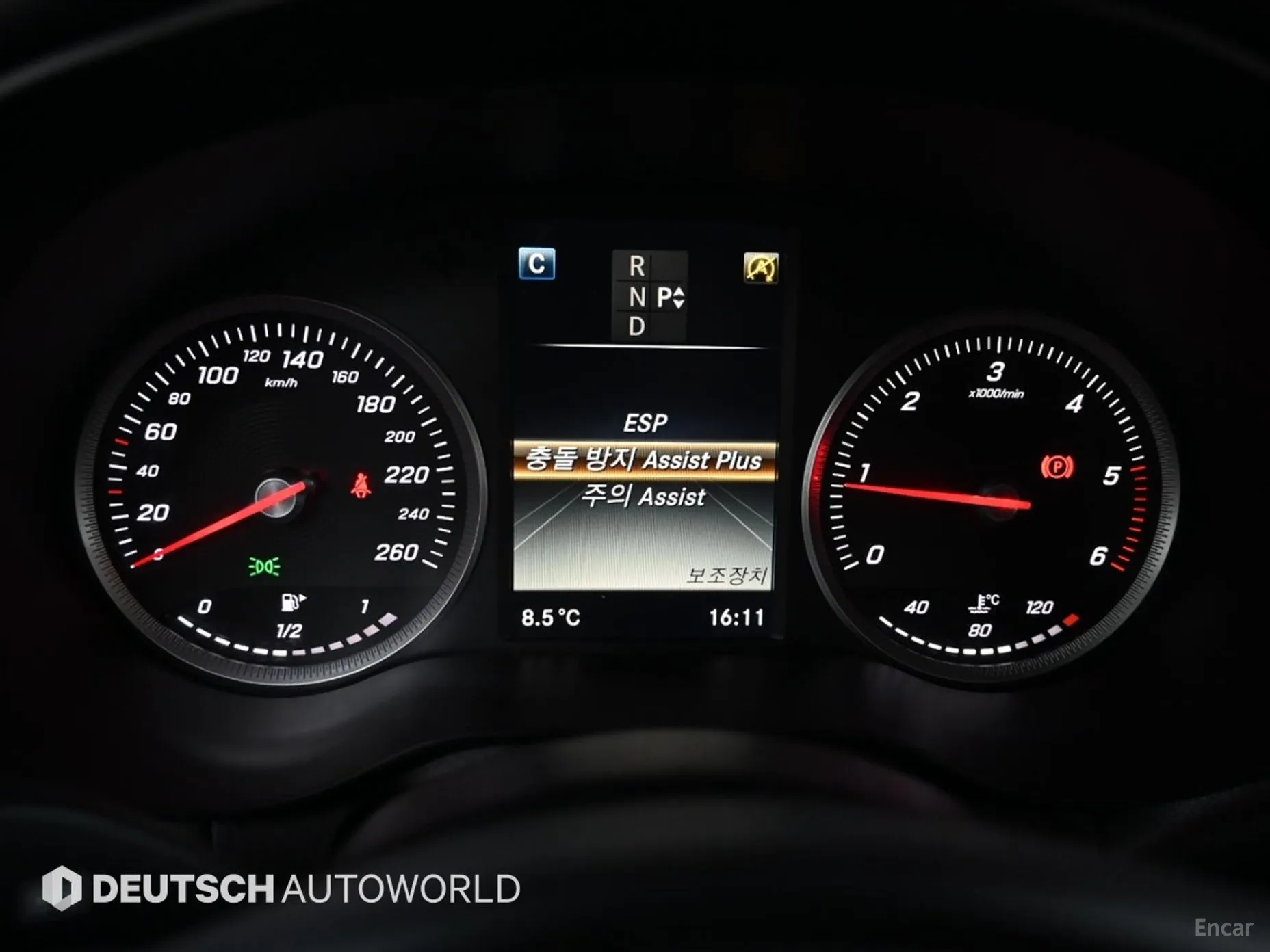 Mercedes Benz C-Class W205 превью 16