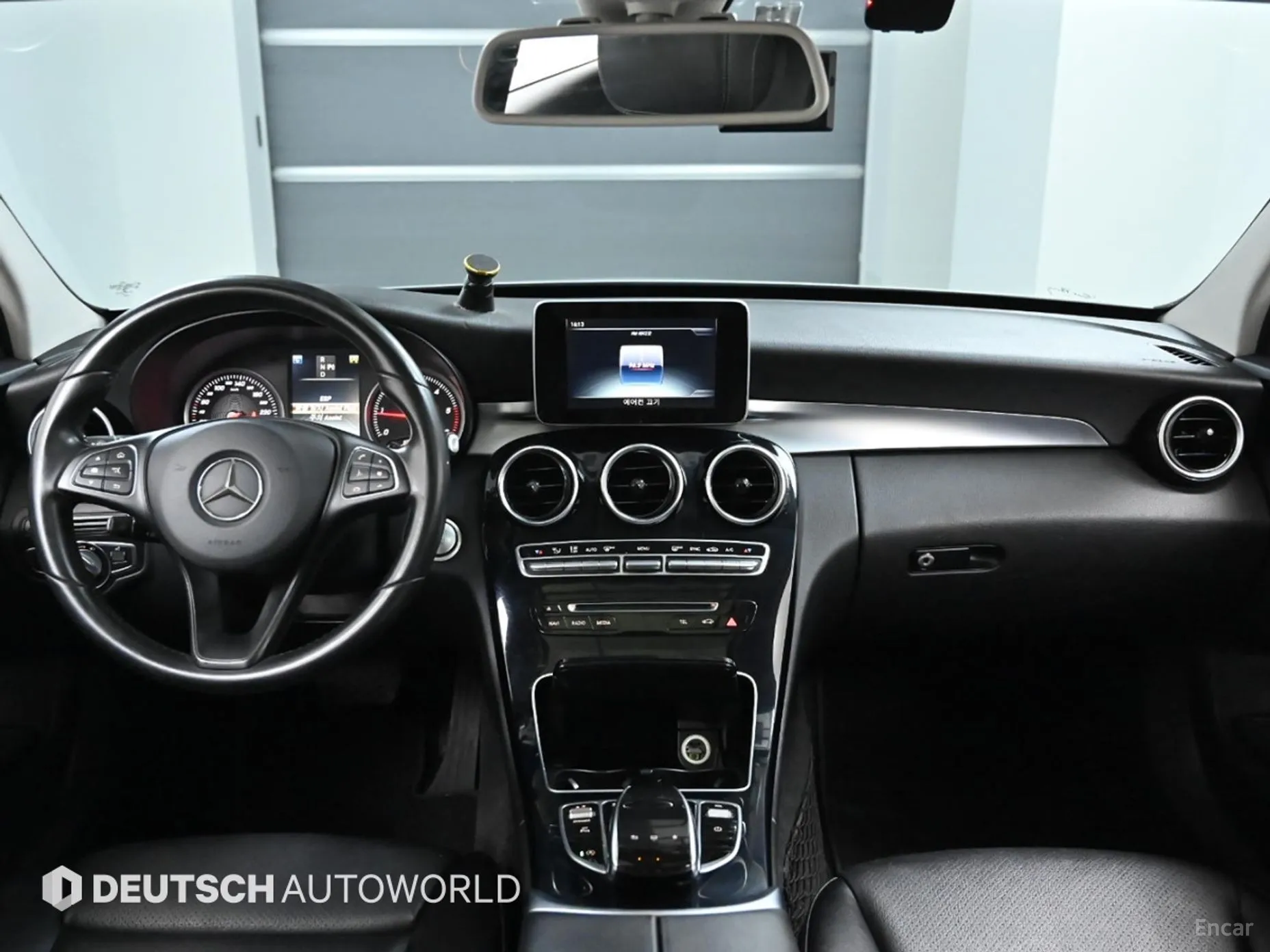 Mercedes Benz C-Class W205 превью 7