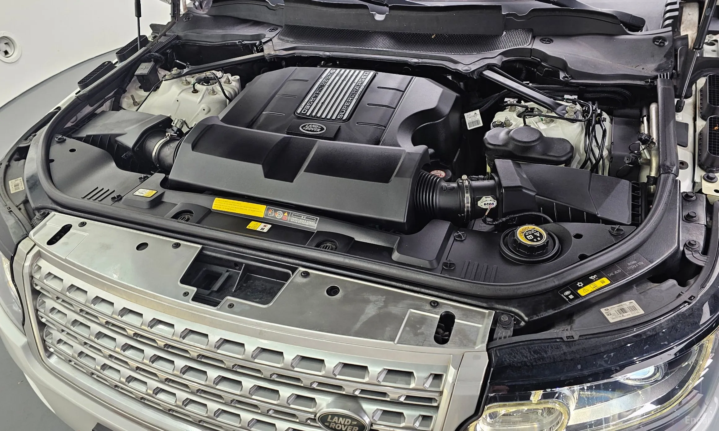 Land Rover Range Rover 4th Generation превью 6