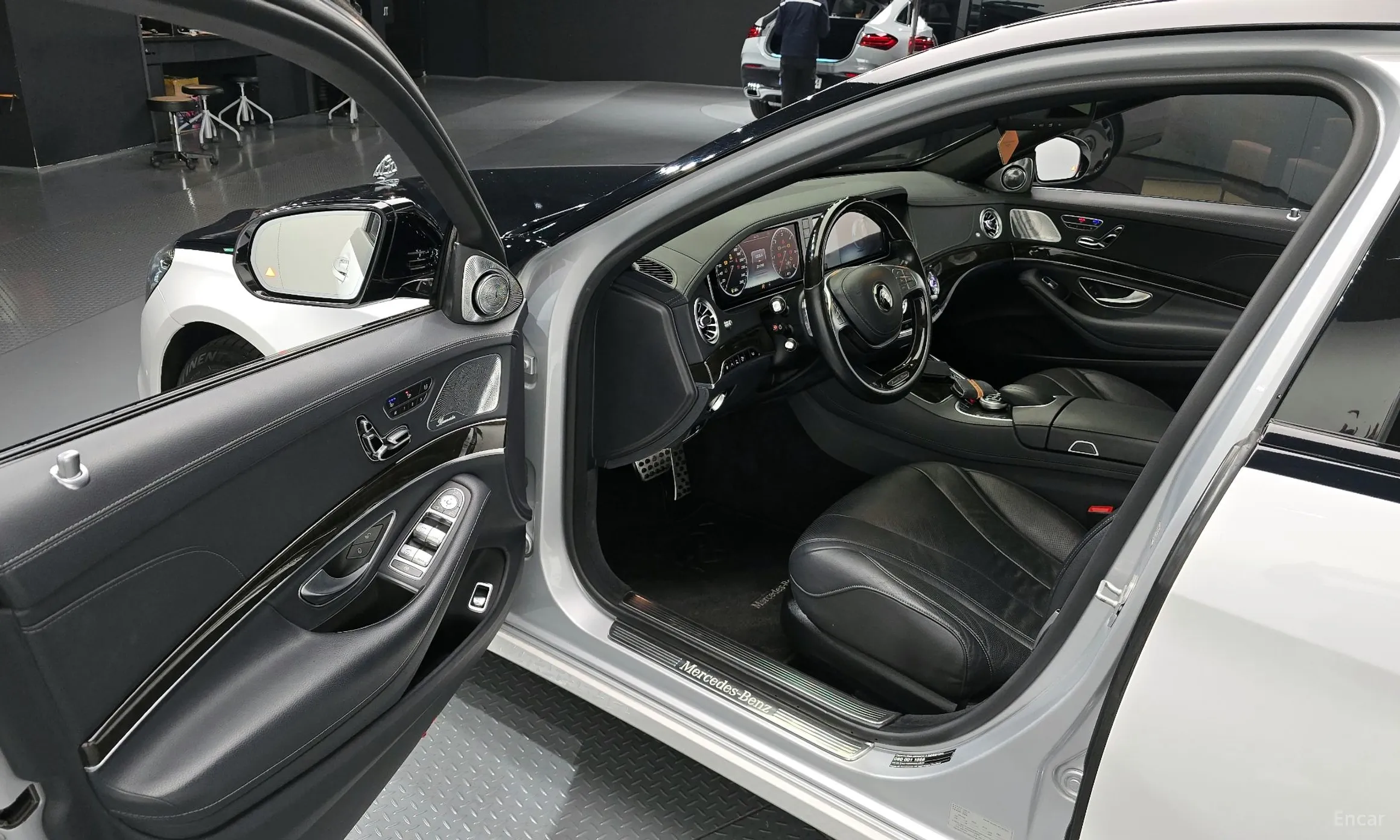 Mercedes Benz S-Class W222 превью 11
