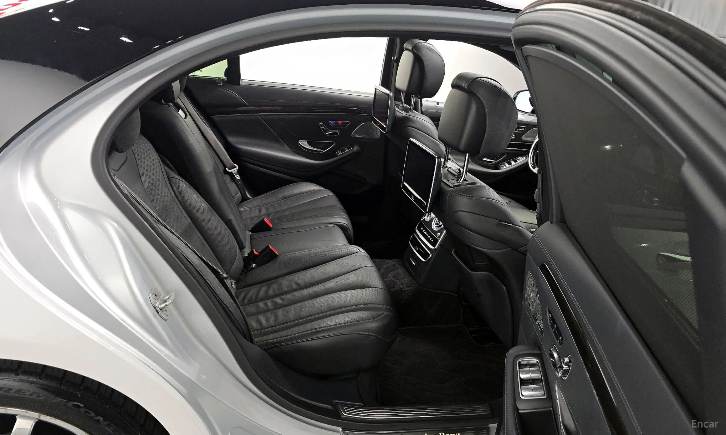 Mercedes Benz S-Class W222 превью 12