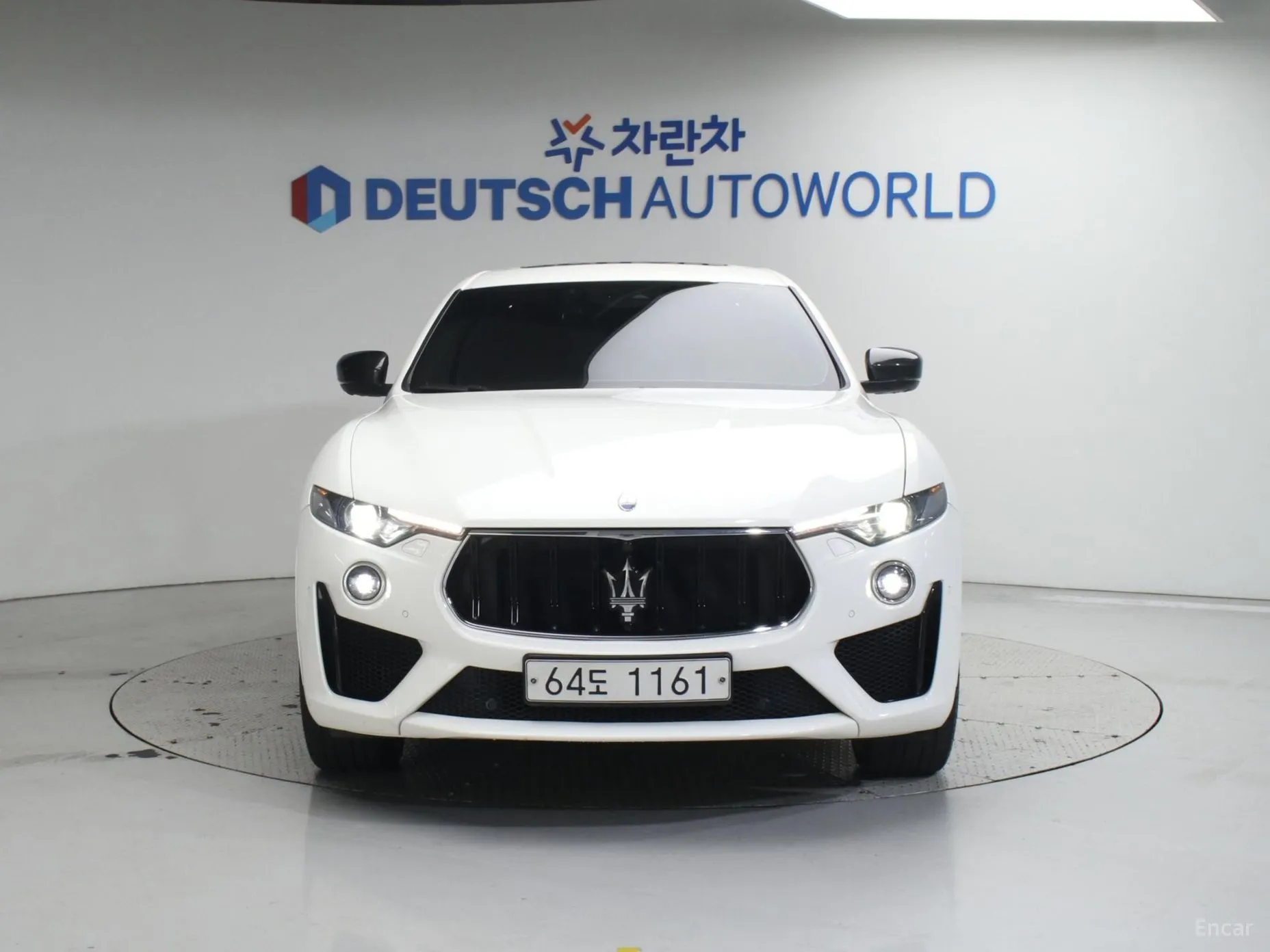 Maserati Levante превью 4