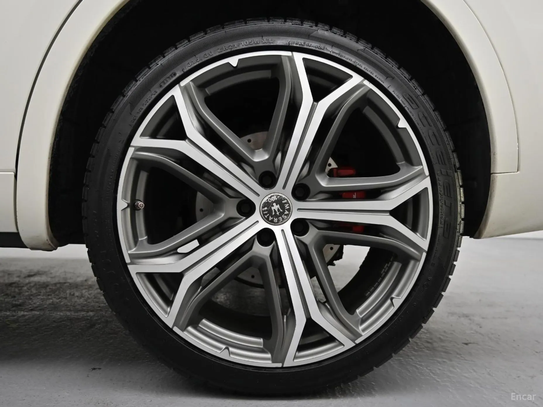 Maserati Levante превью 6