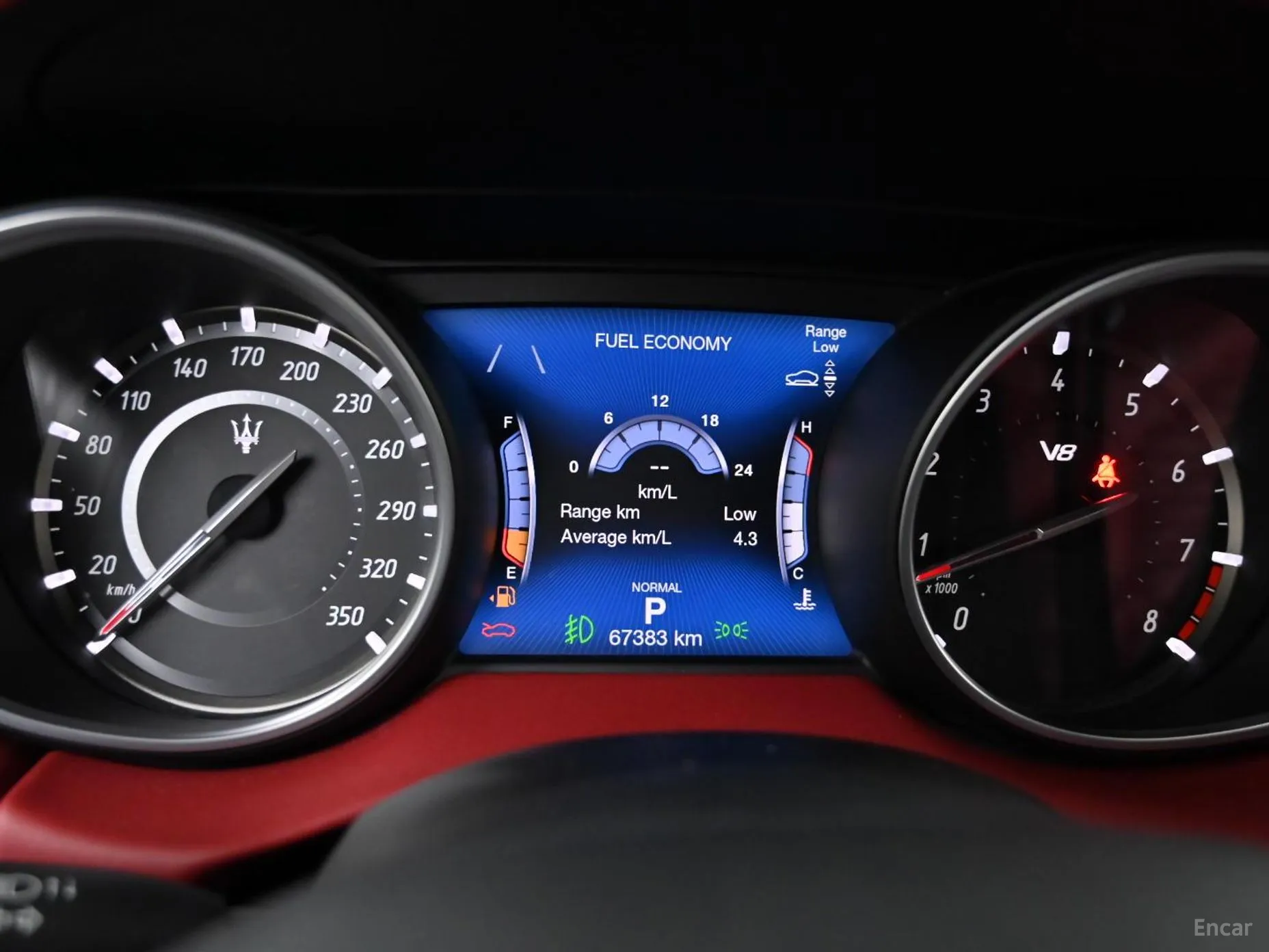 Maserati Levante превью 9