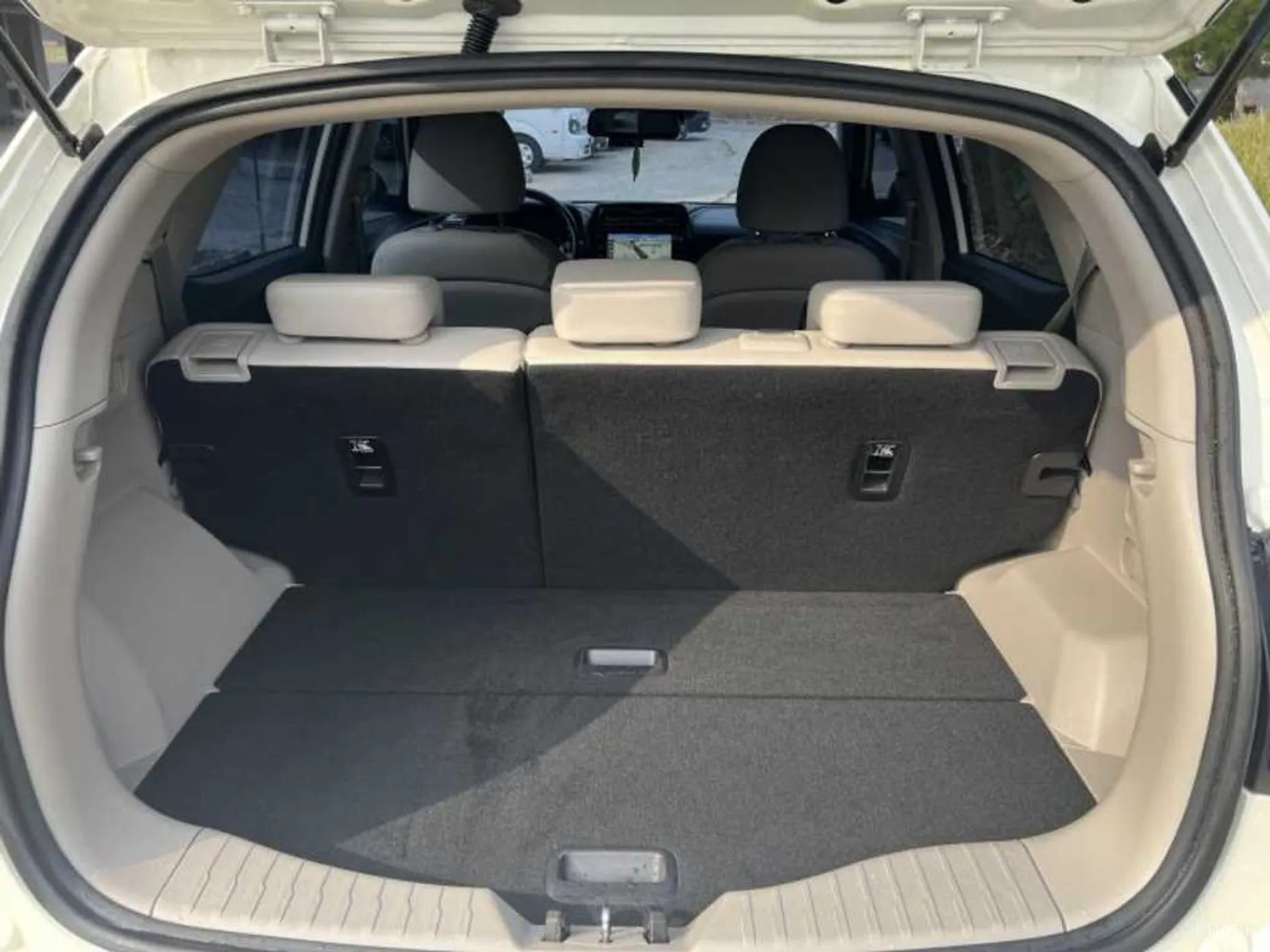 KG Mobility (SsangYong) Berry New Tivoli превью 13