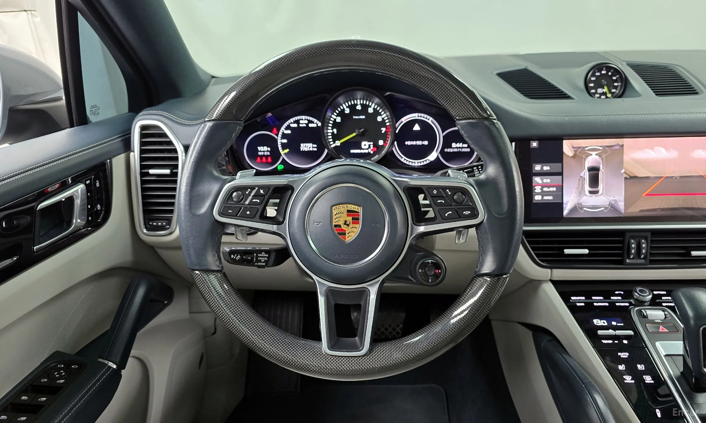 Porsche Cayenne (PO536) превью 13