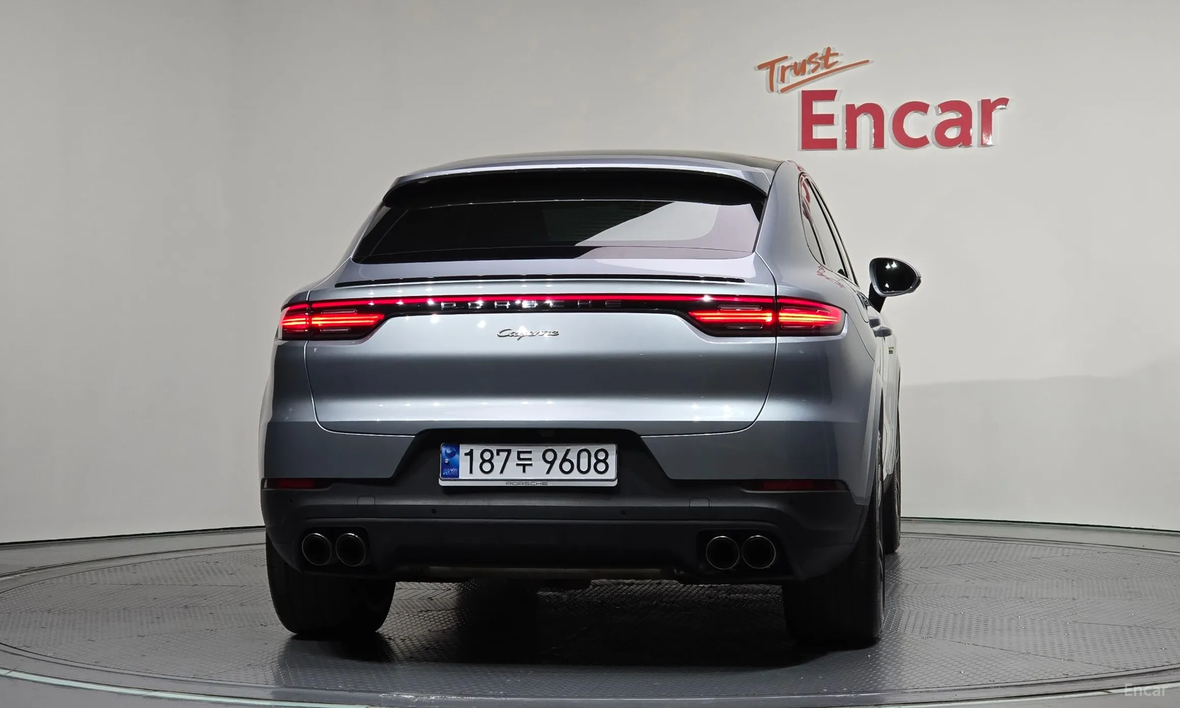 Porsche Cayenne (PO536) превью 4