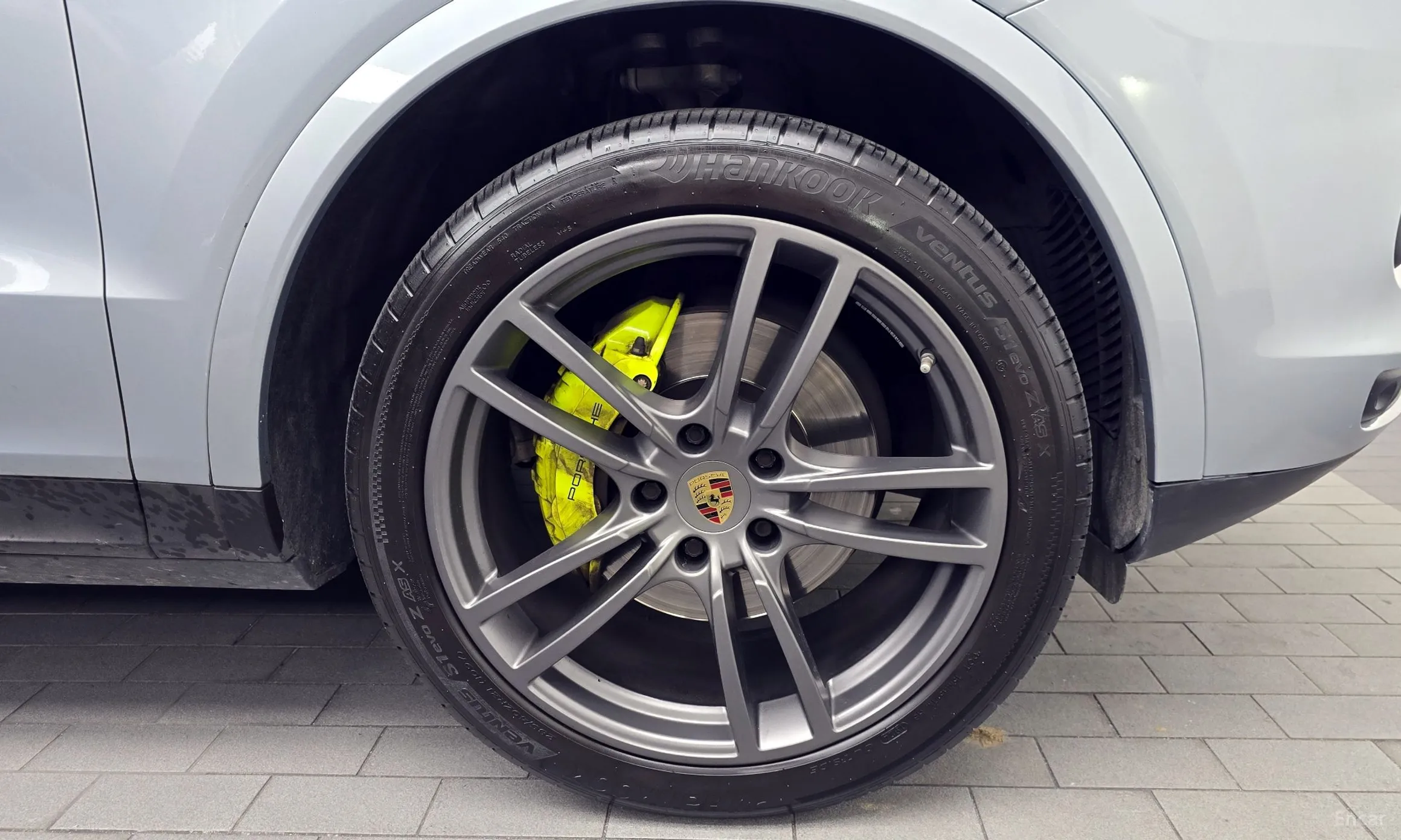 Porsche Cayenne (PO536) превью 5
