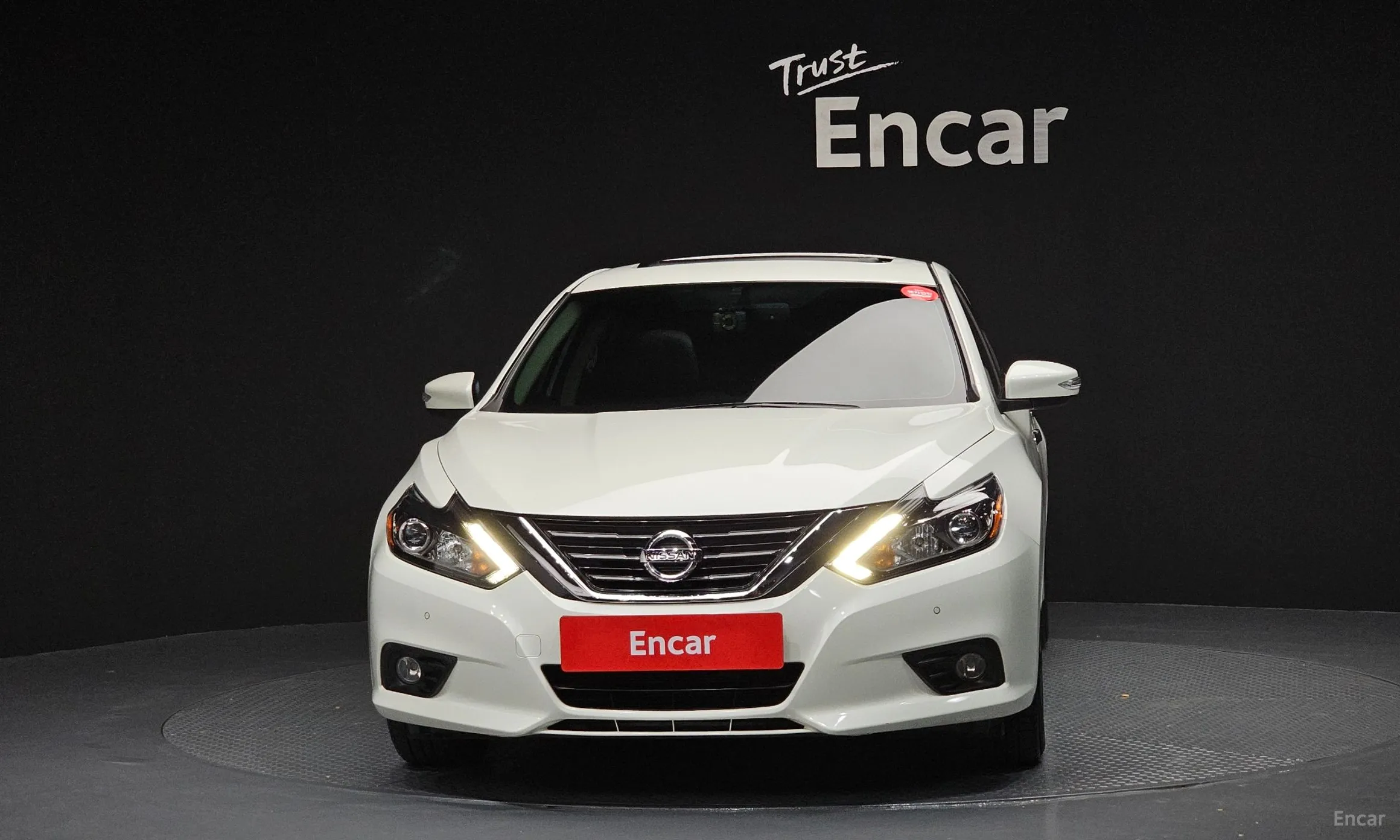 Nissan Altima превью 3