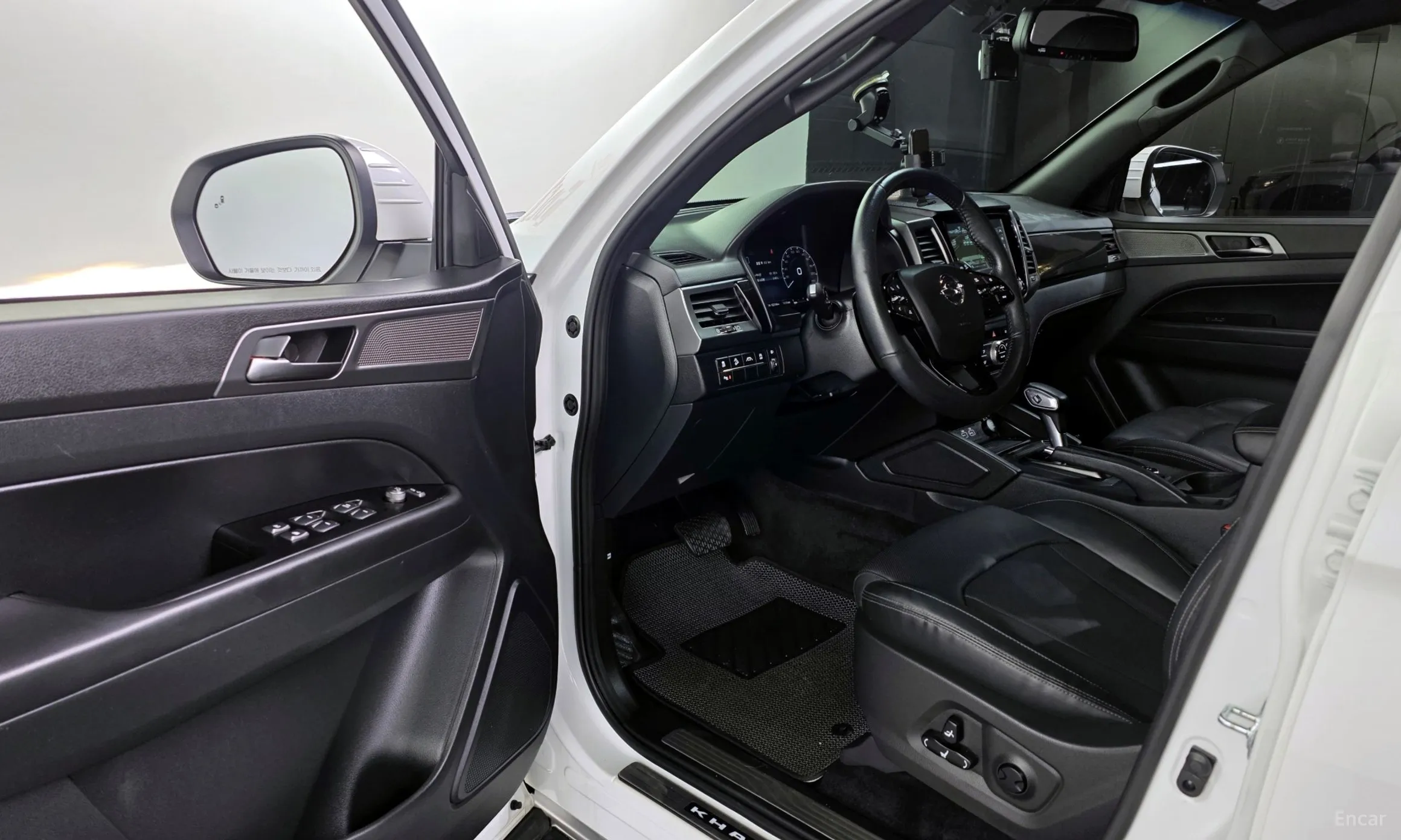 KG Mobility (SsangYong) Rexton Sports Khan превью 10