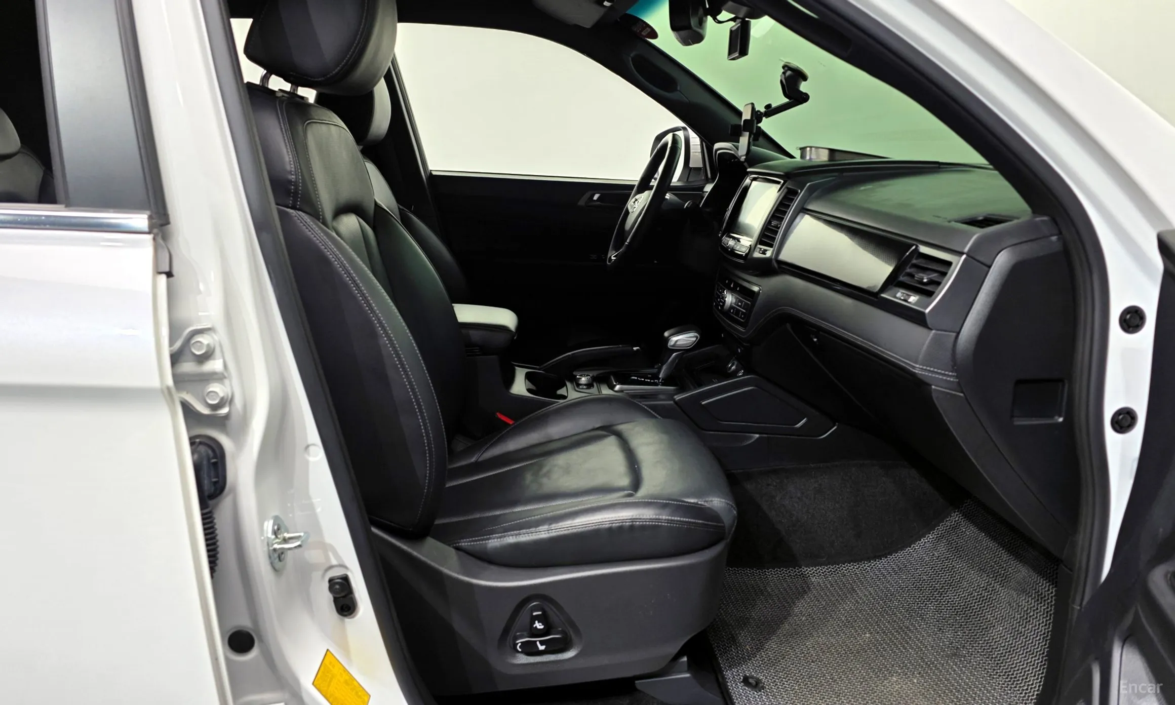 KG Mobility (SsangYong) Rexton Sports Khan превью 11