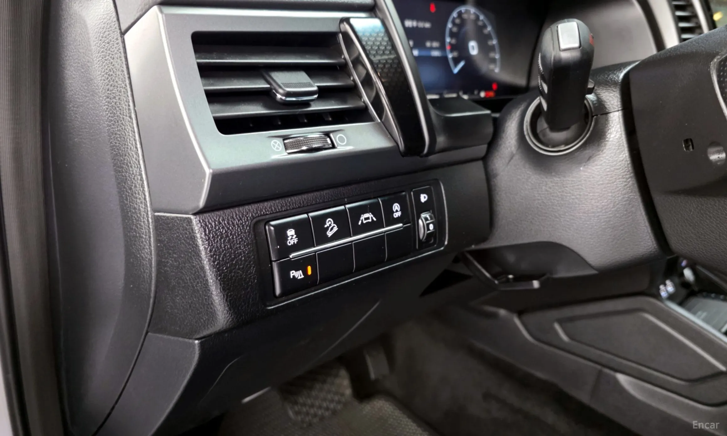 KG Mobility (SsangYong) Rexton Sports Khan превью 17