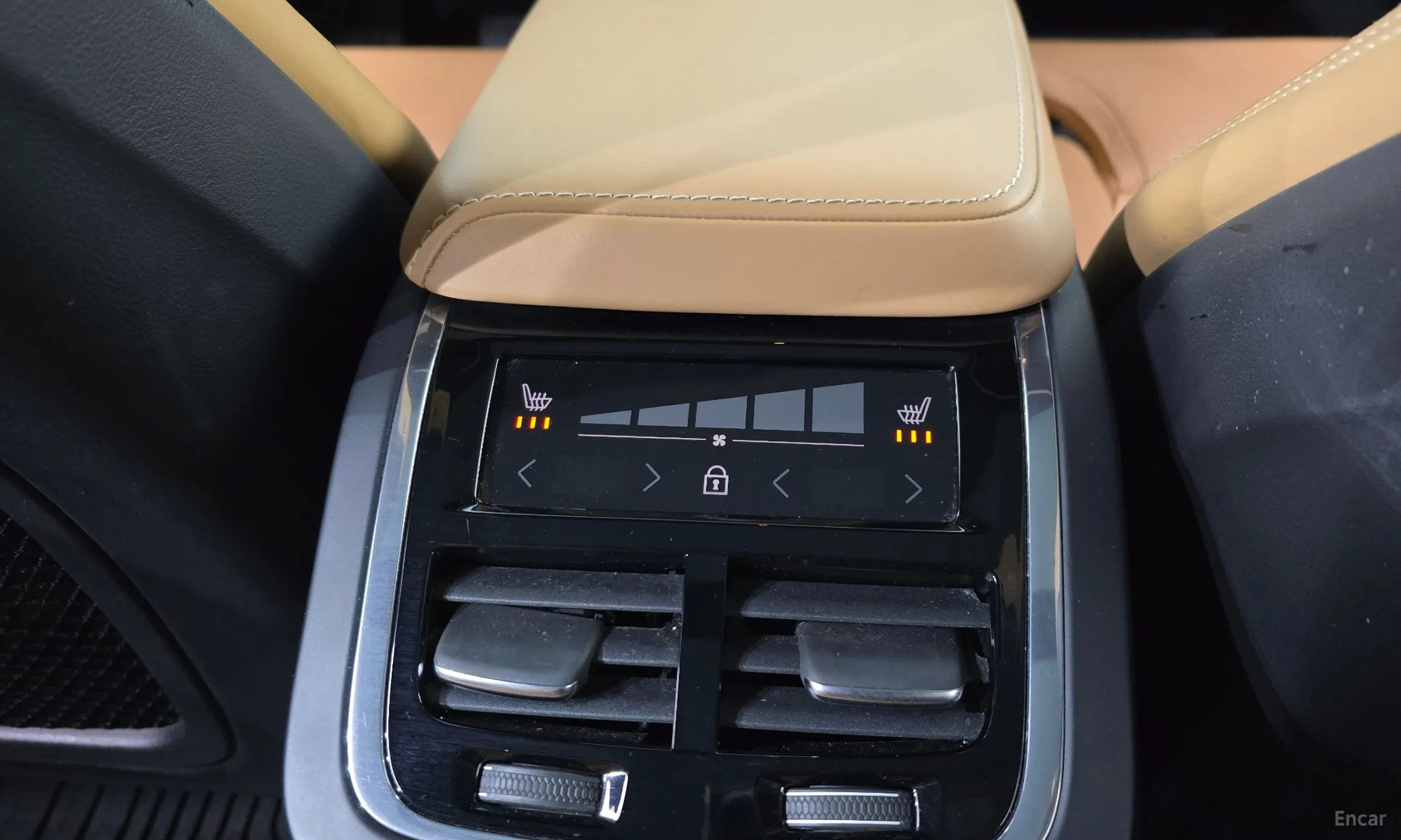 Volvo XC60 Gen 2 превью 18