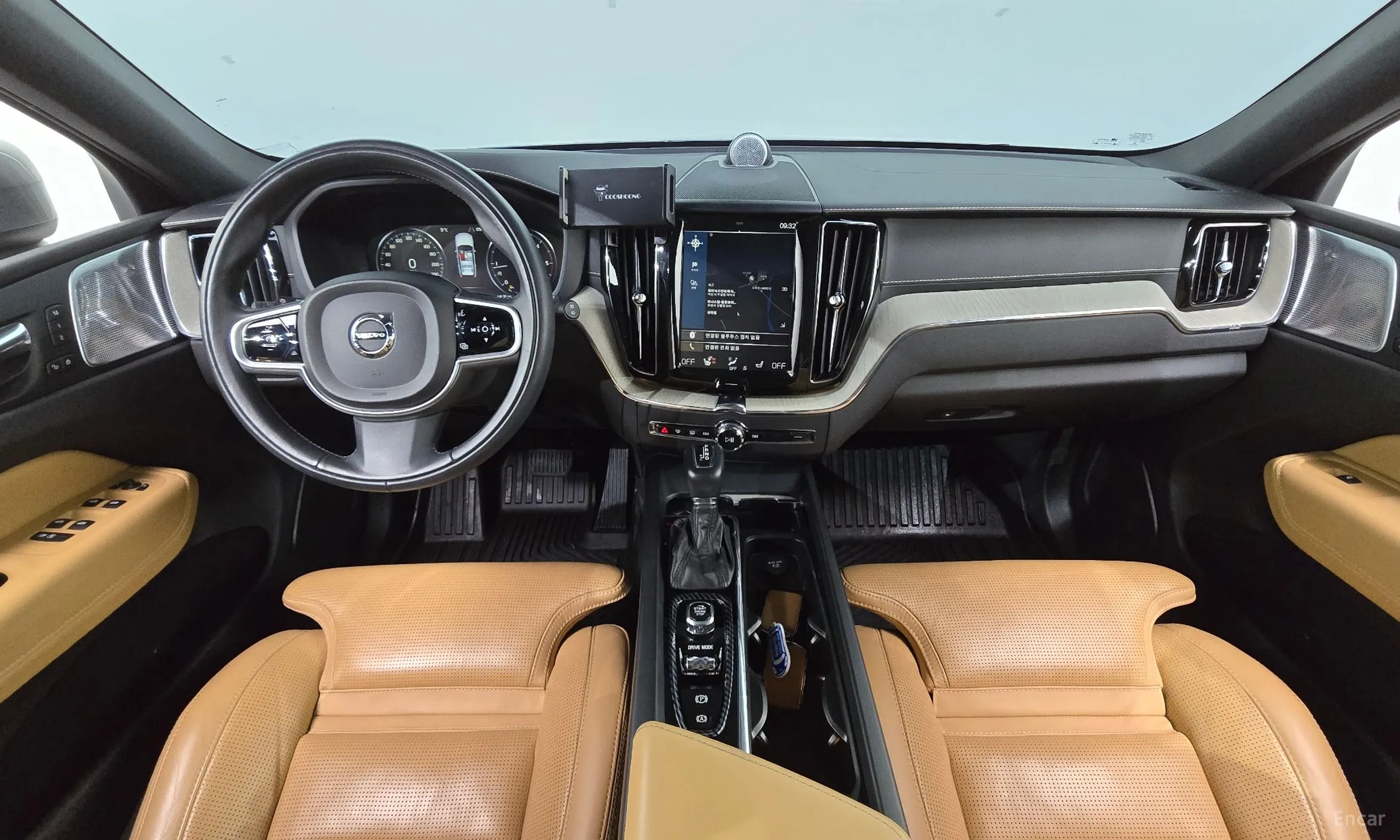 Volvo XC60 Gen 2 превью 7