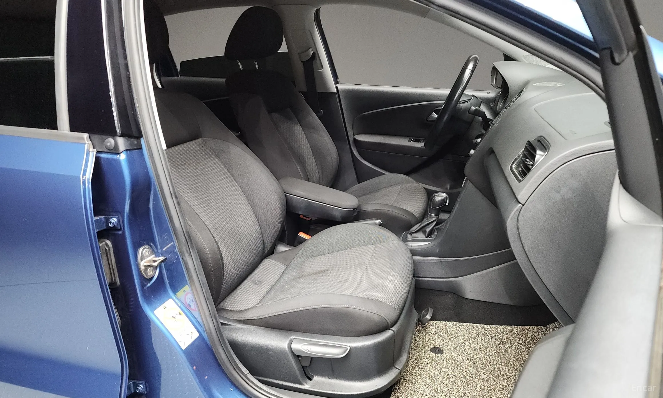 Volkswagen Polo превью 11