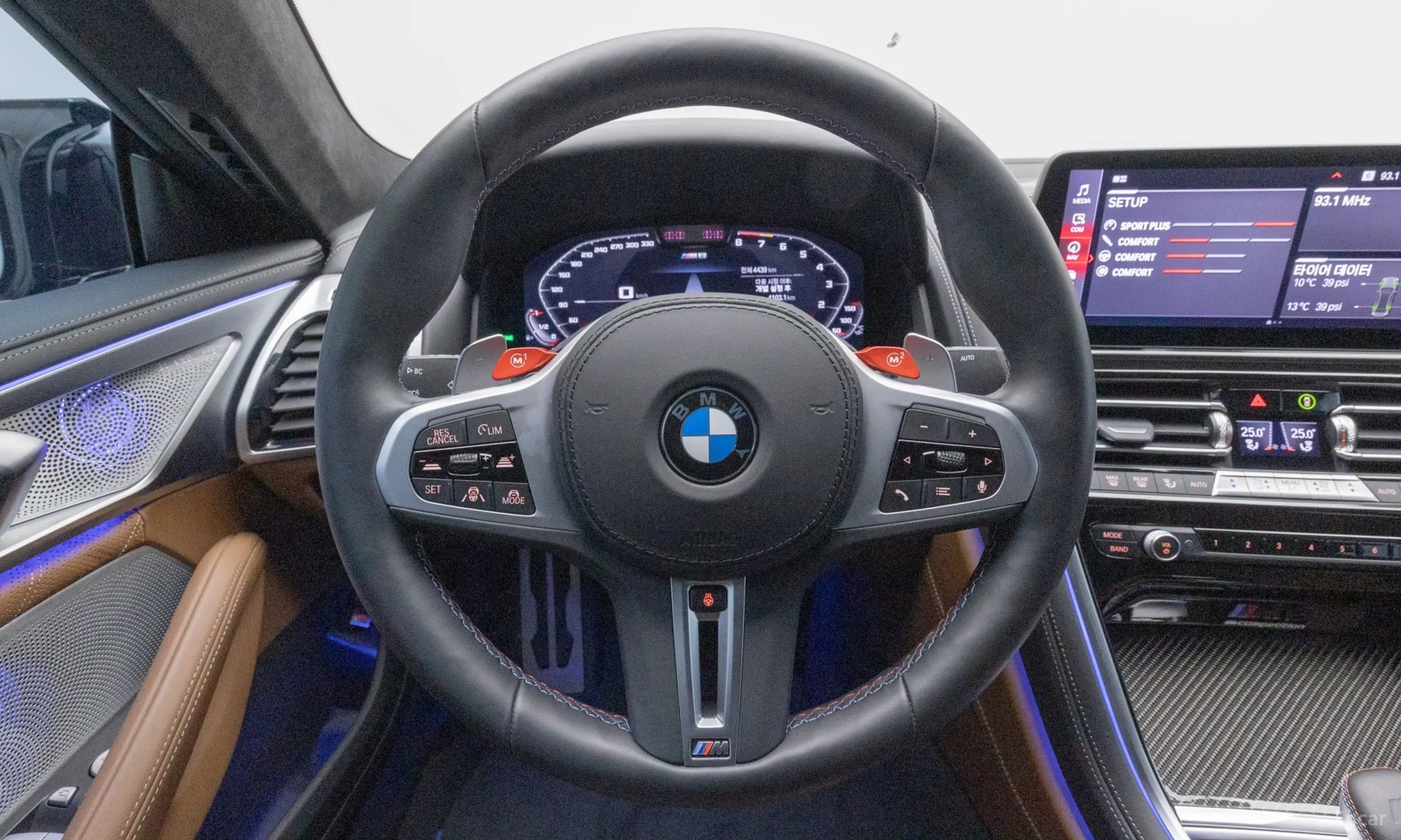 BMW M8 (G15) превью 11
