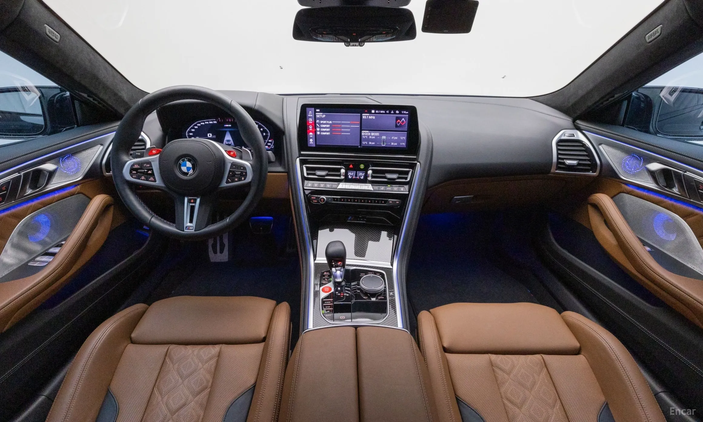 BMW M8 (G15) превью 7