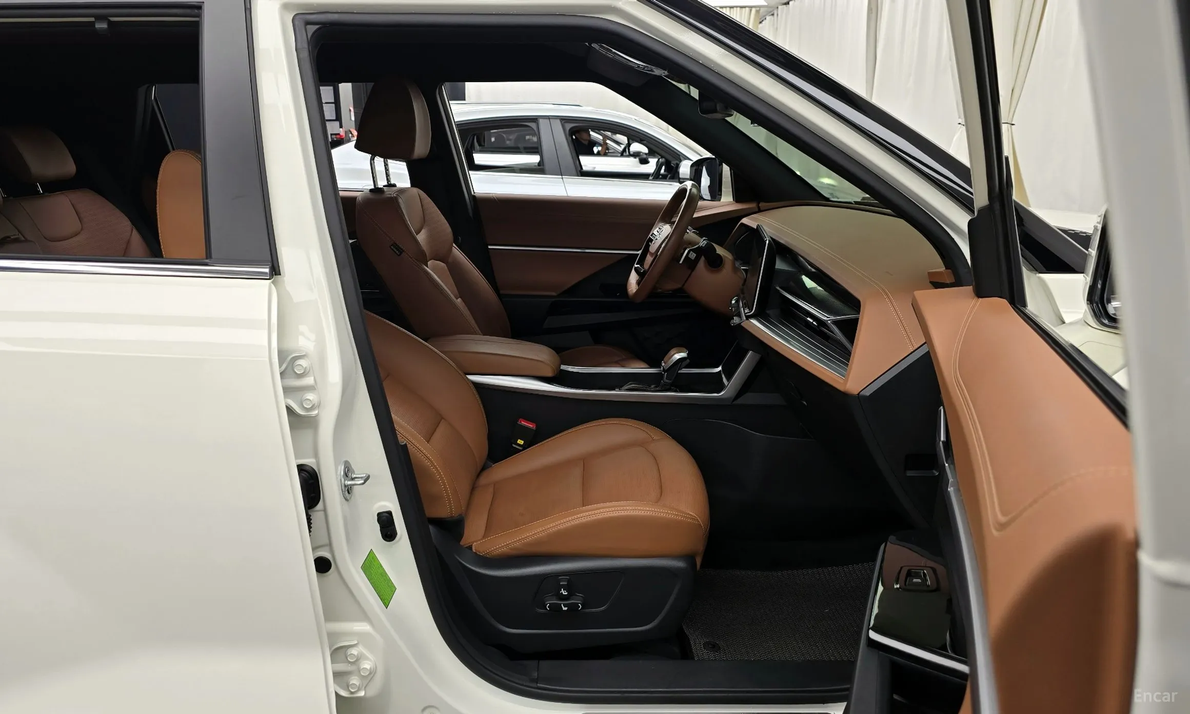 KG Mobility (SsangYong) Torres превью 11