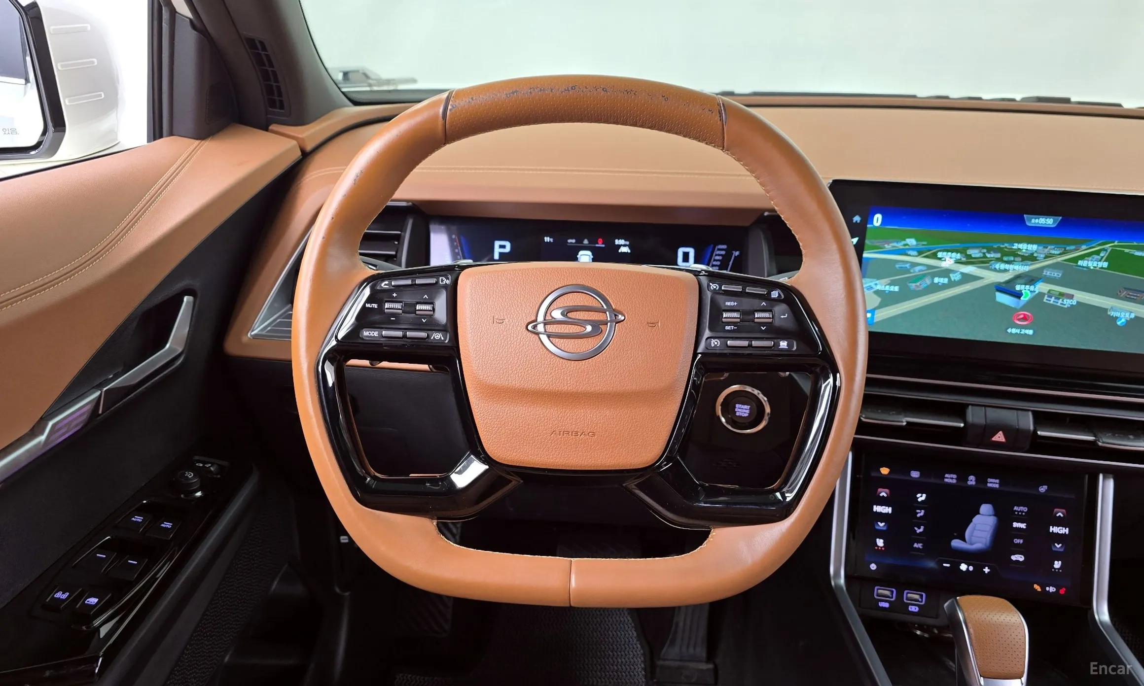 KG Mobility (SsangYong) Torres превью 13
