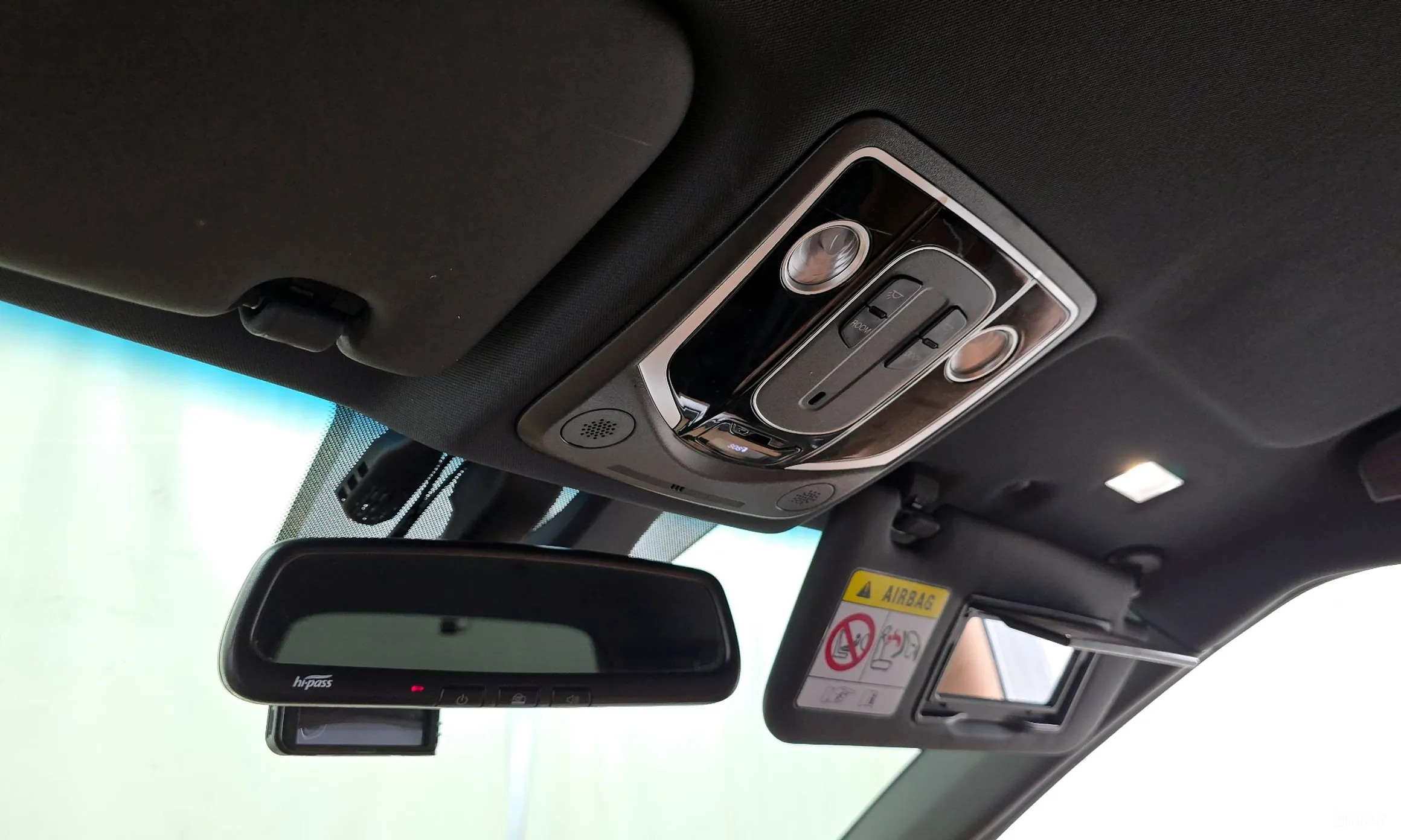 KG Mobility (SsangYong) Torres превью 18
