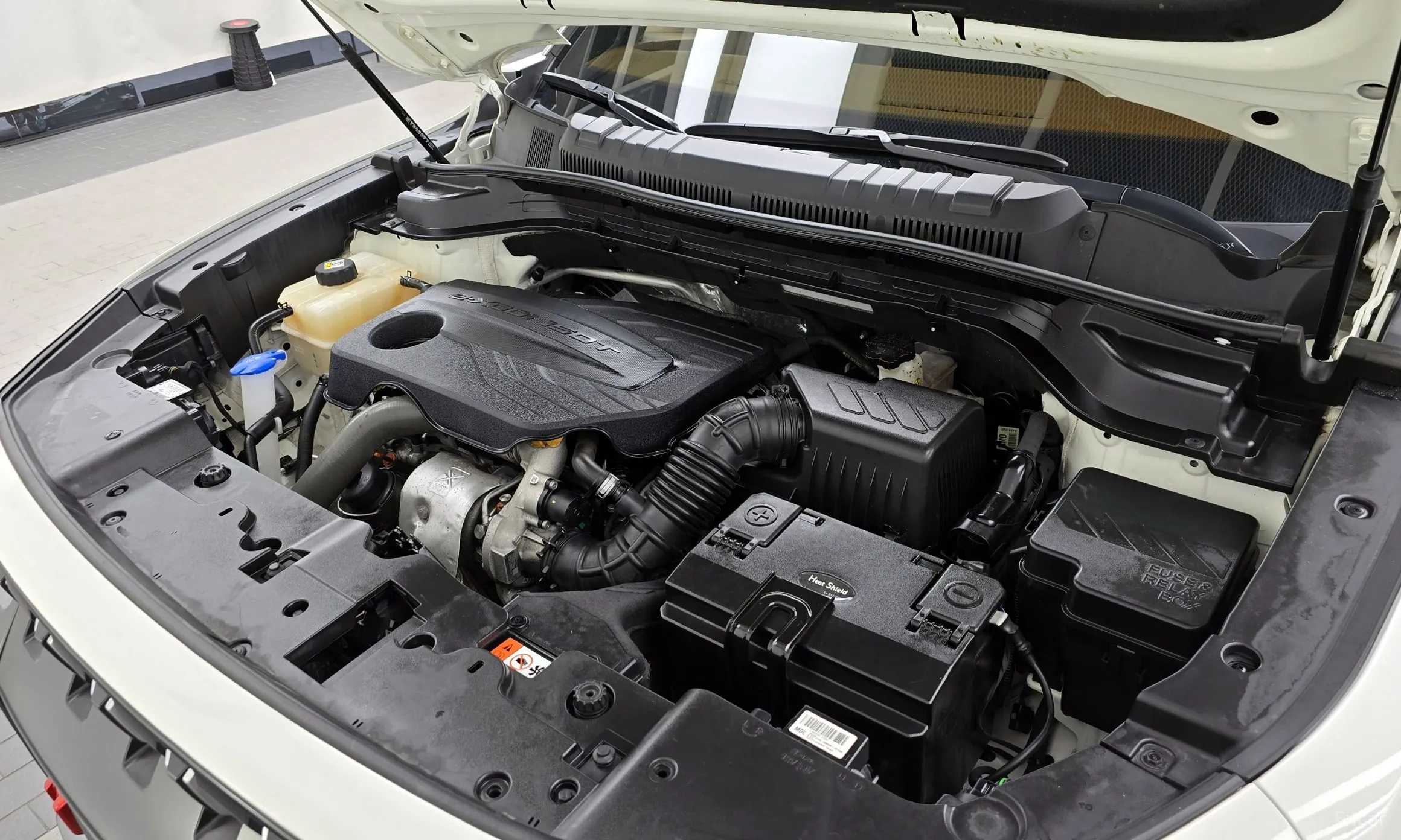 KG Mobility (SsangYong) Torres превью 6