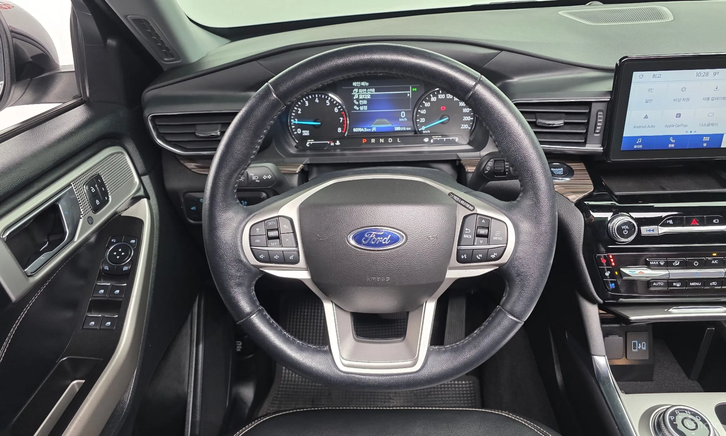 Ford Explorer 6th Generation превью 14