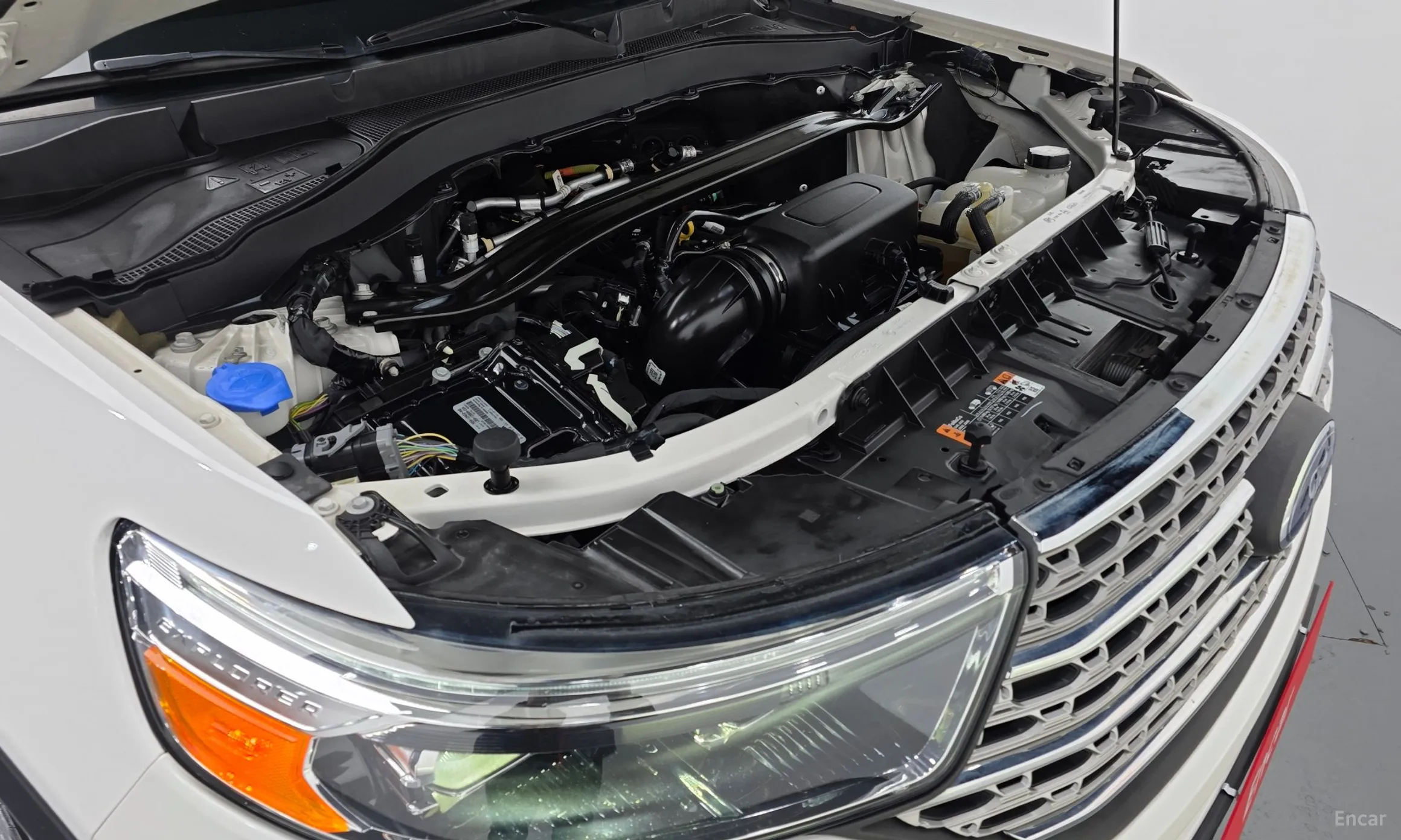 Ford Explorer 6th Generation превью 6
