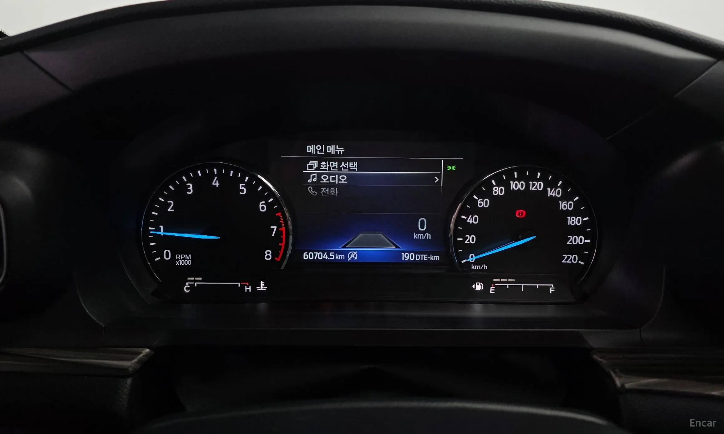 Ford Explorer 6th Generation превью 8
