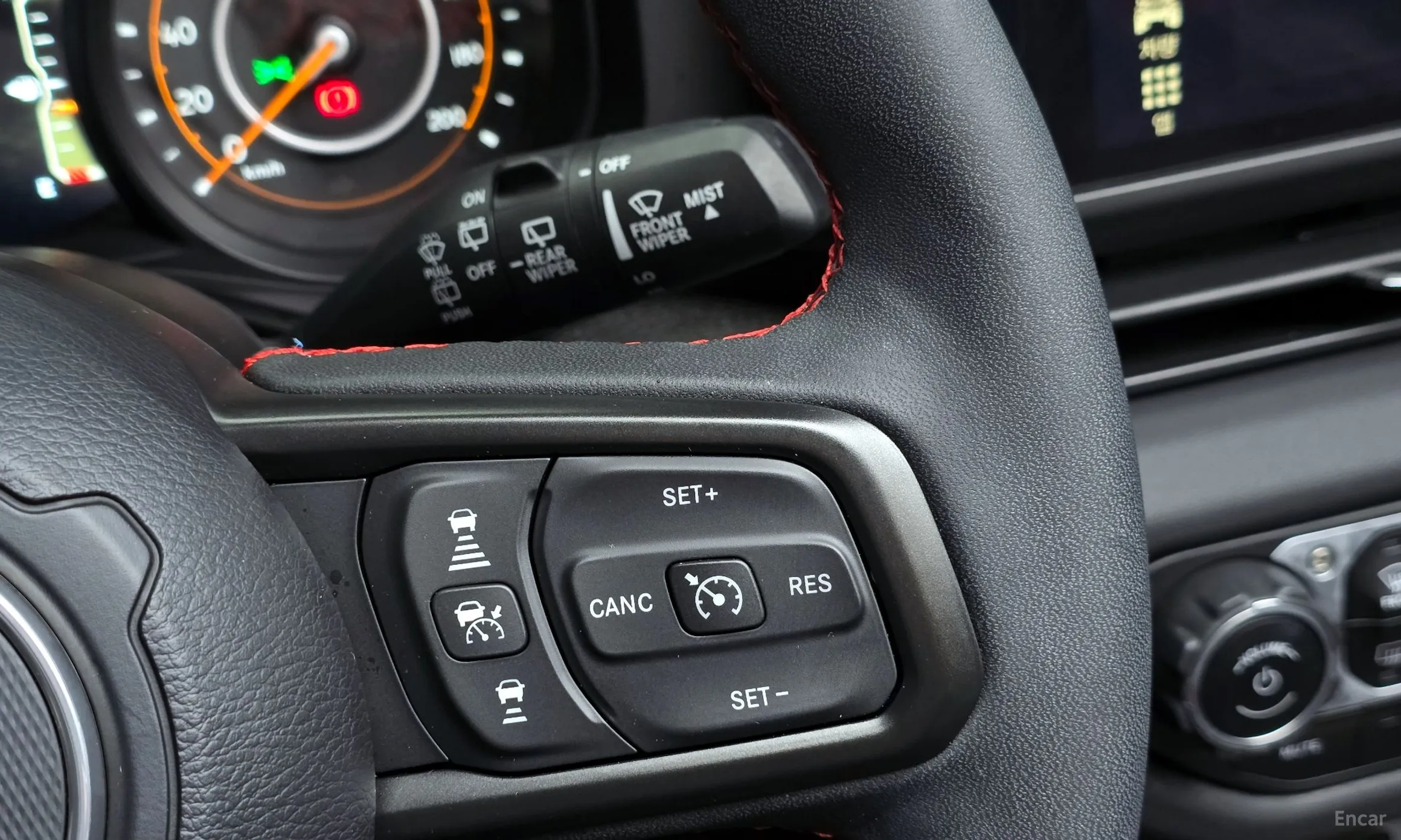 Jeep Wrangler (JL) превью 18