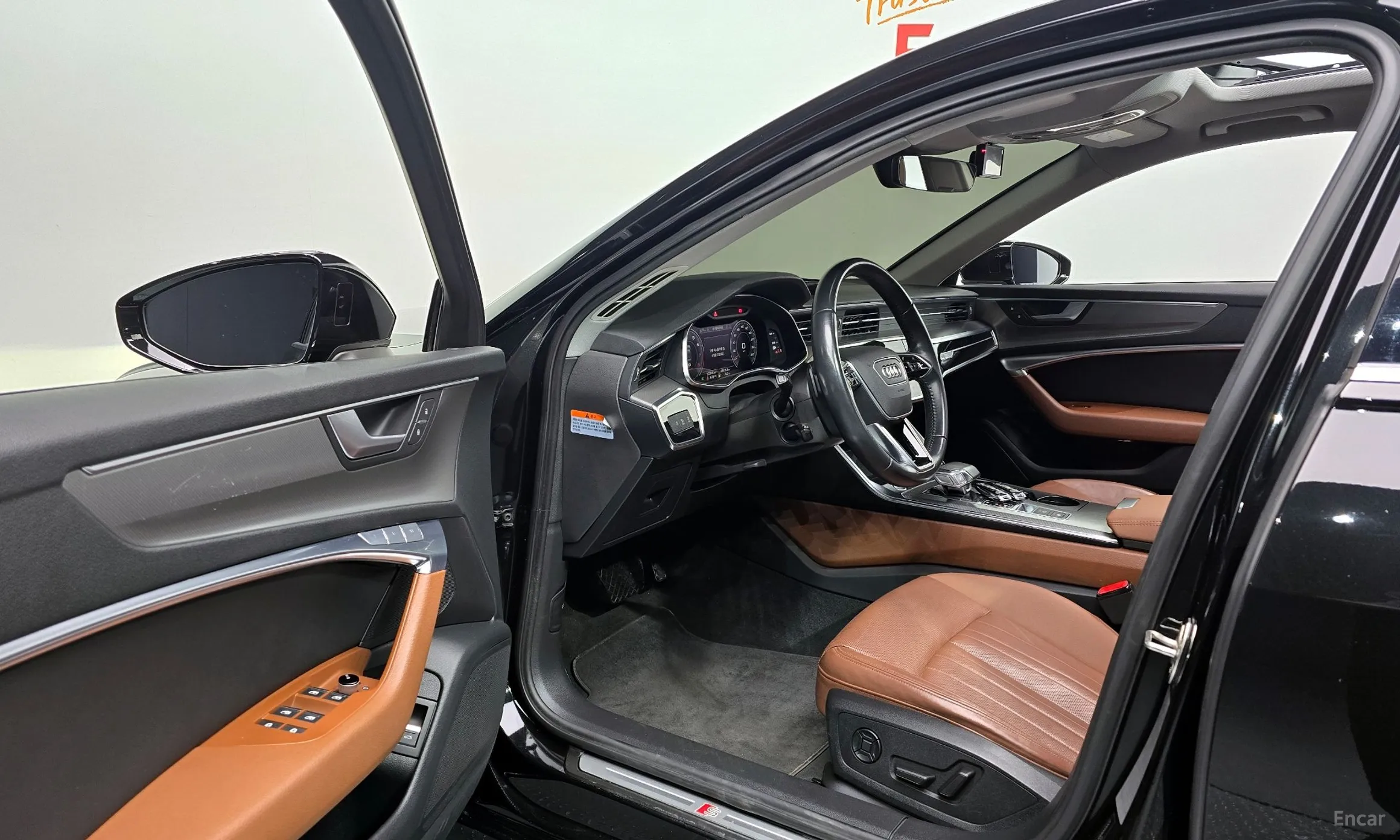 Audi A6 (C8) превью 11