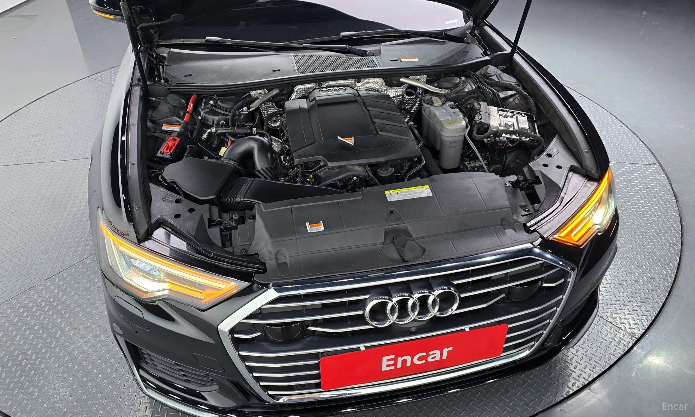 Audi A6 (C8) превью 6